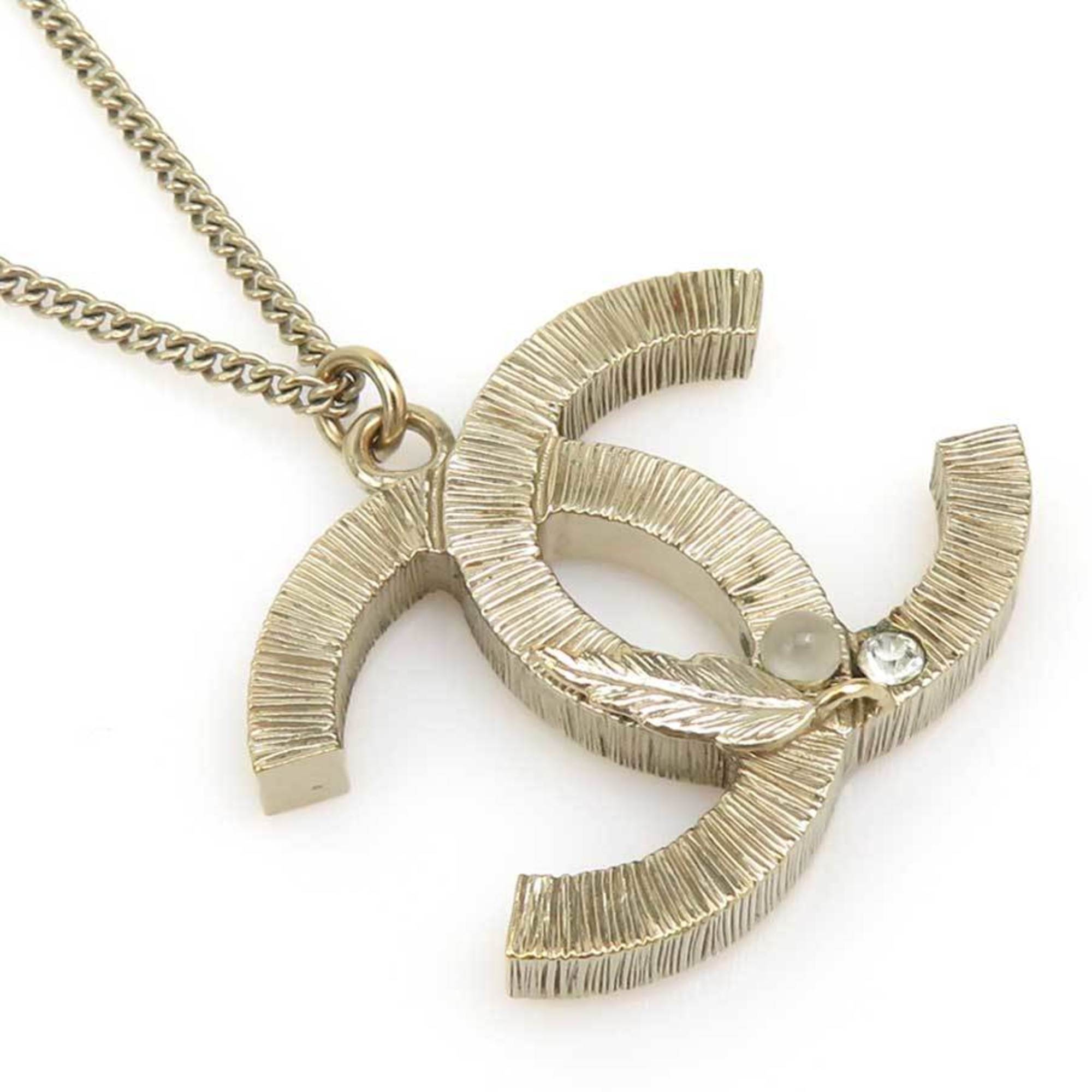 CC Logo Pendant Necklace Gold-Tone Metal