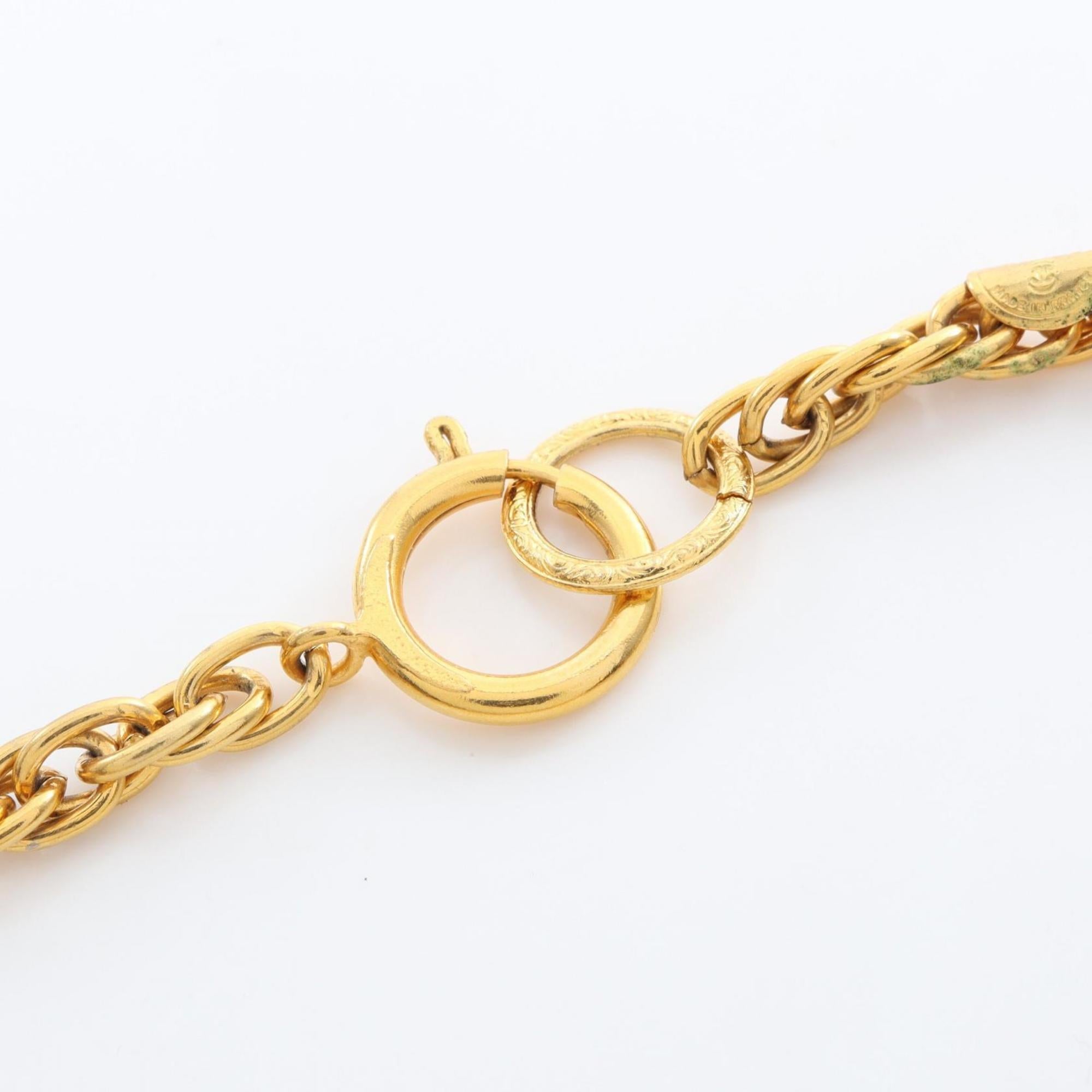Mademoiselle Pendant Necklace Metal