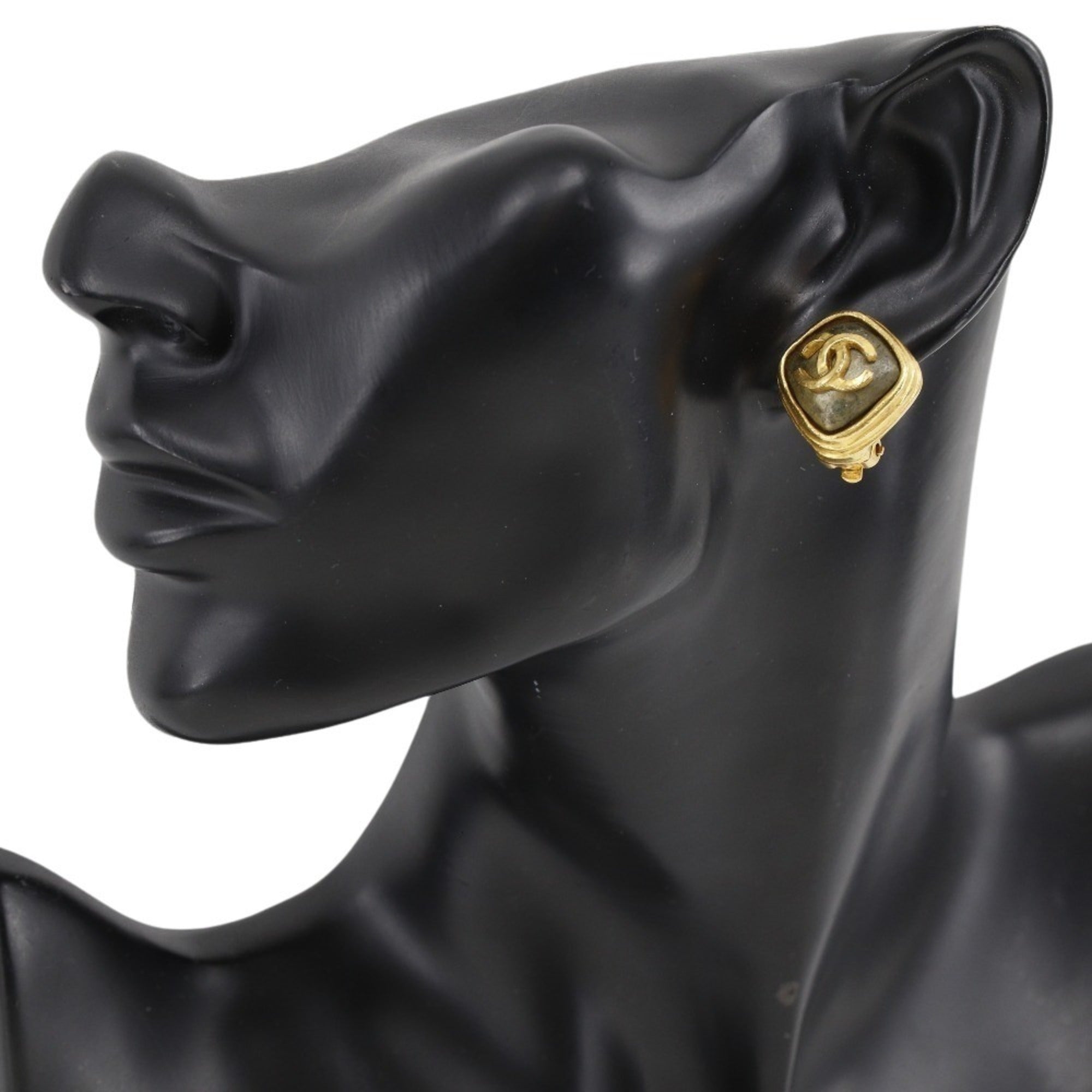 Clip-On Earrings Clip-On Gold-Tone Metal