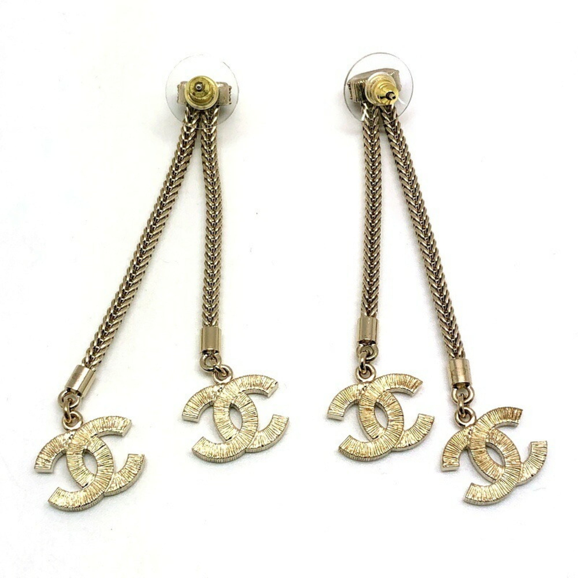 CC Logo Earrings Metal