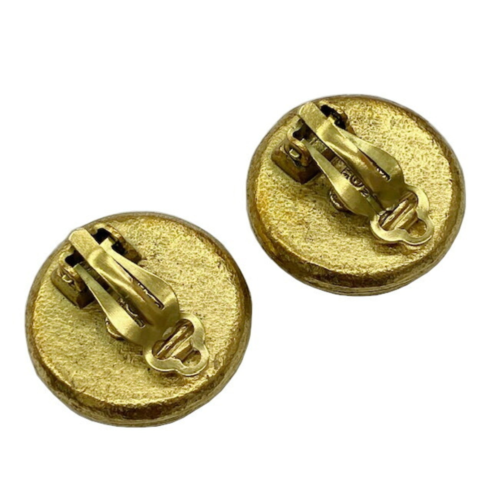 CC Logo Clip-On Earrings Metal Gold-Tone Metal
