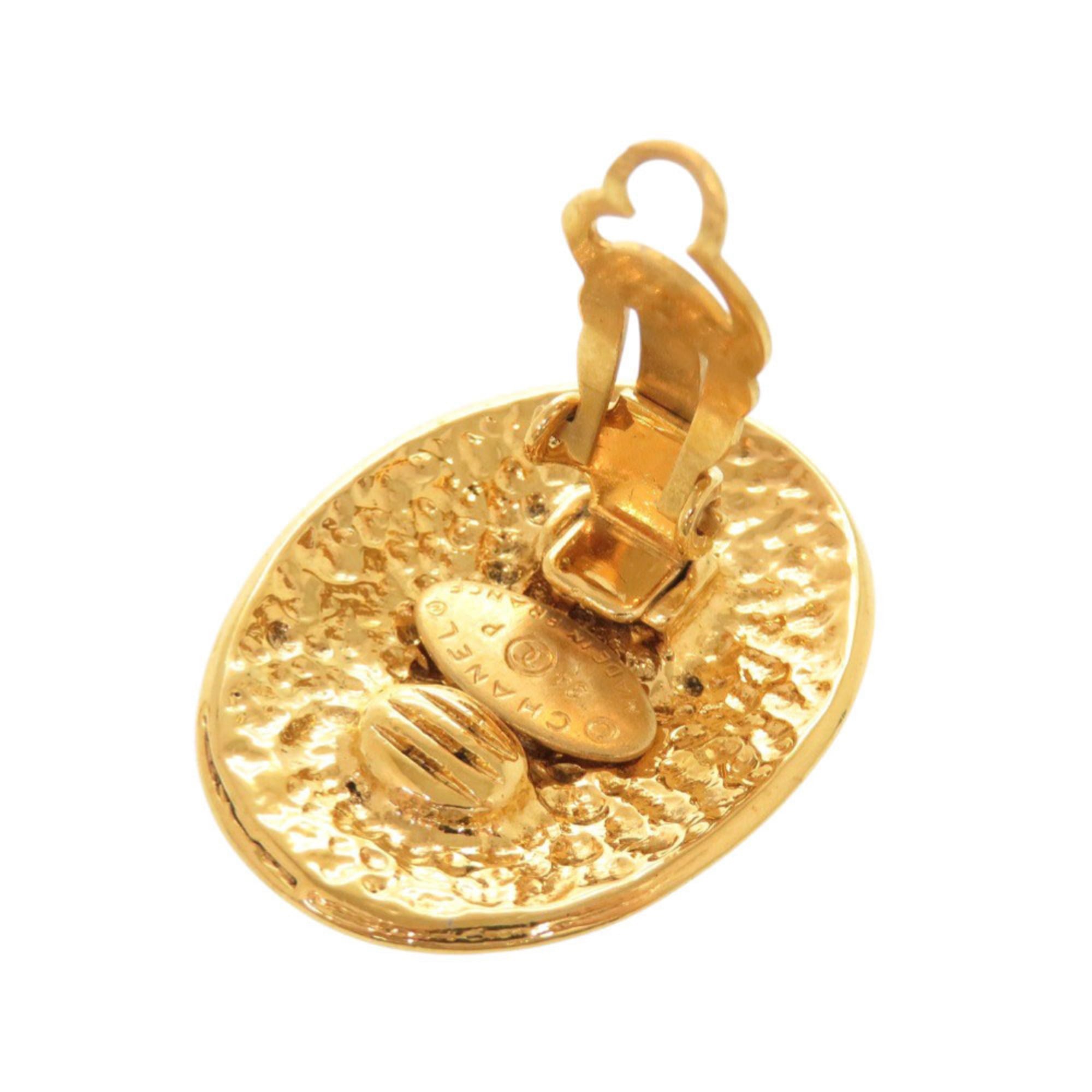 CC Logo Clip-On Earrings Gold-Tone Metal Gold-Tone Metal