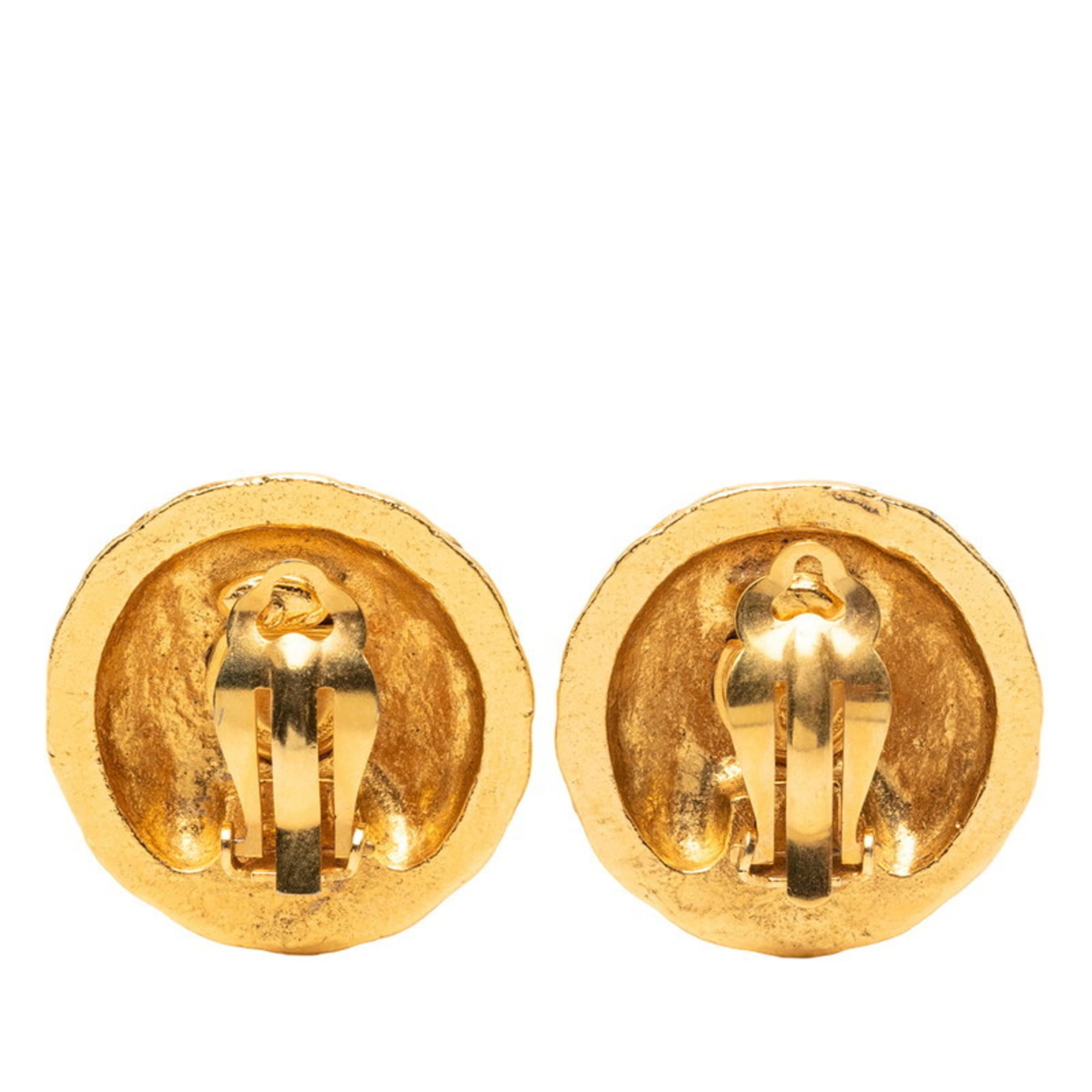 CC Logo Clip-On Earrings Metal Gold-Tone Metal