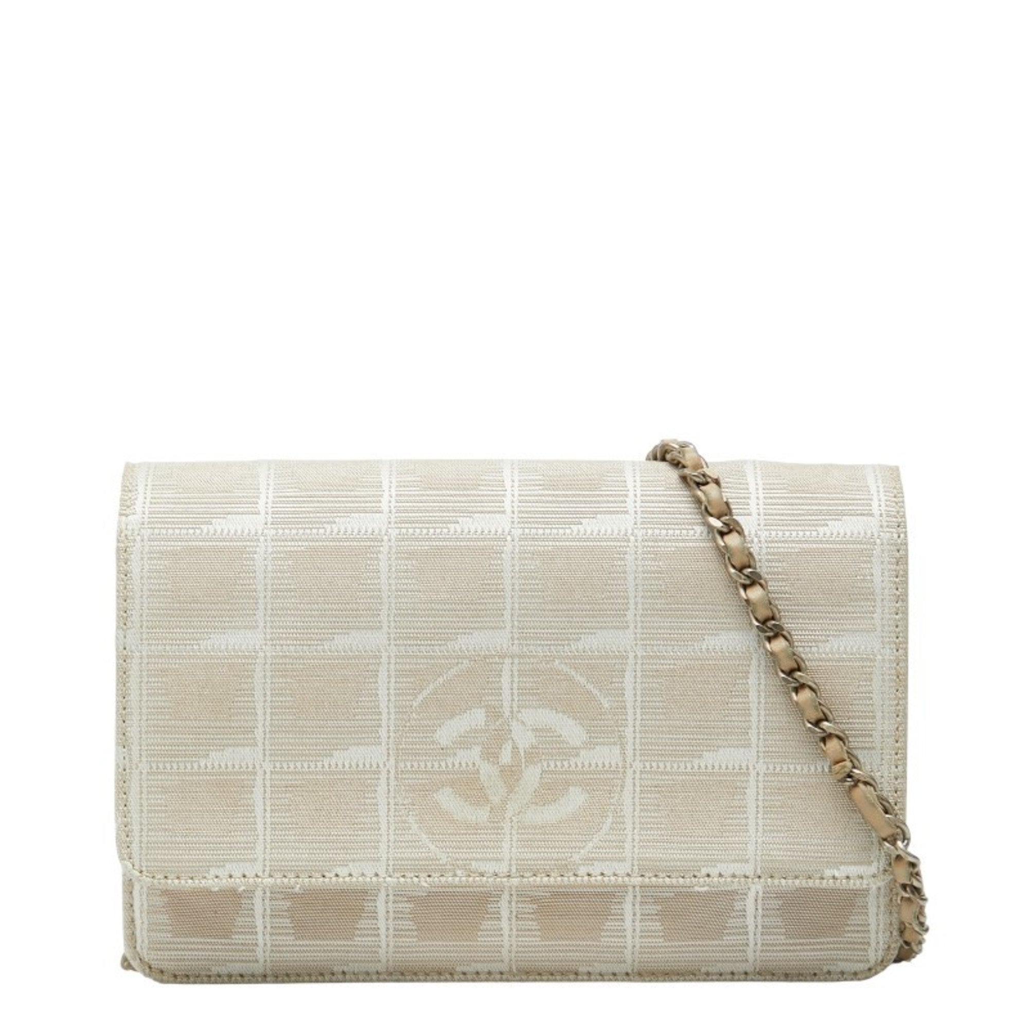 Travel Line Wallet on Chain Quilted Nylon