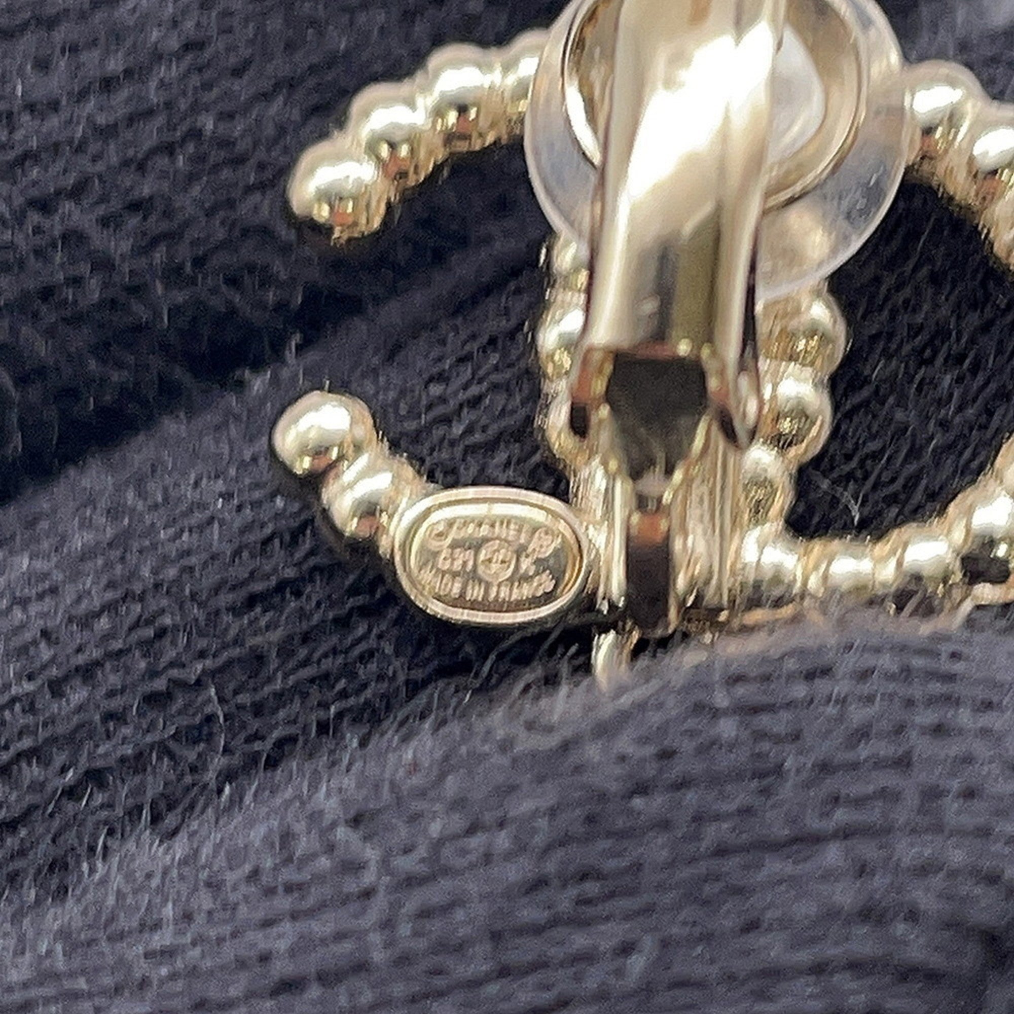 CC Logo Clip-On Earrings Gold-Tone Metal Gold-Tone Metal