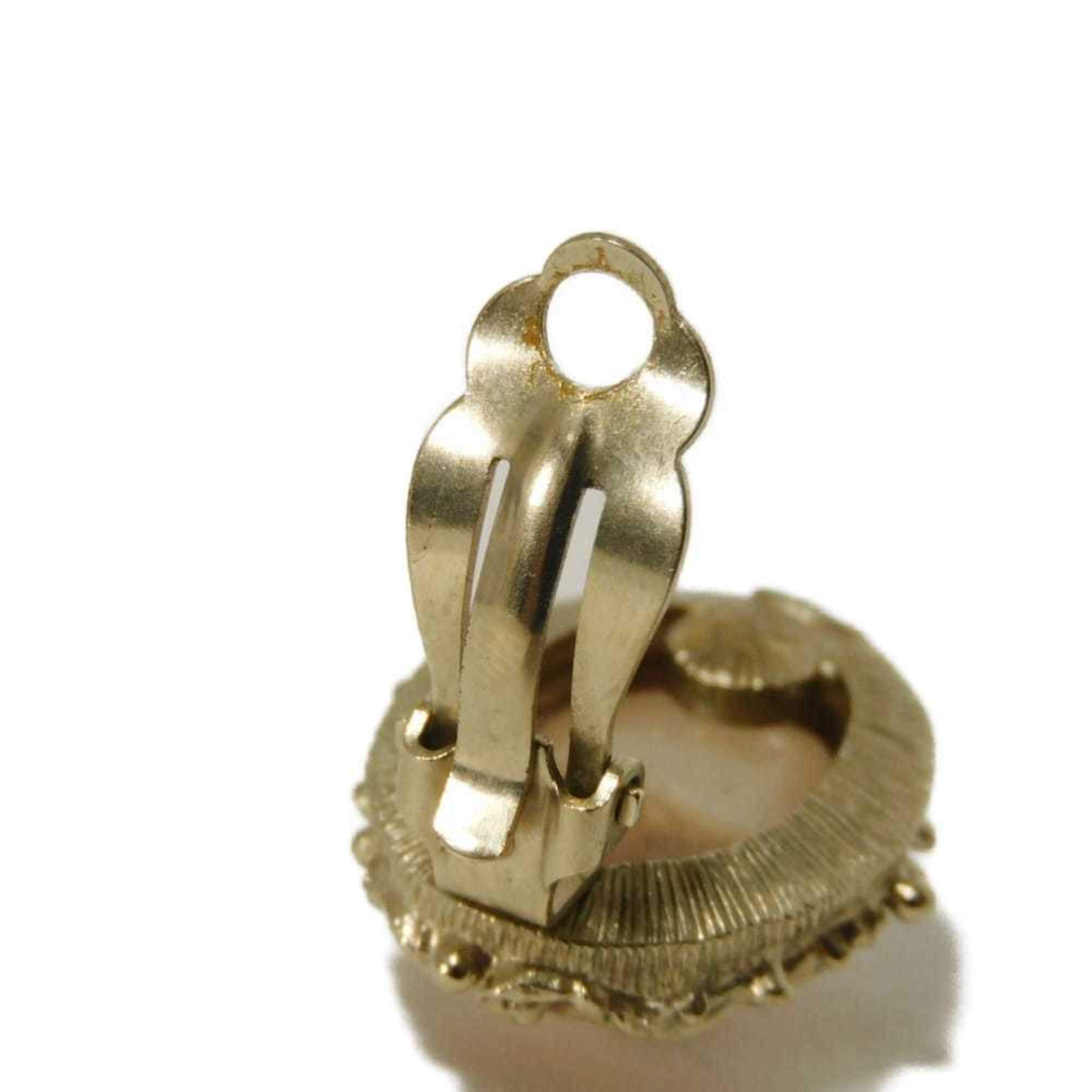 CC Logo Clip-On Earrings Gold-Tone Metal Gold-Tone Metal