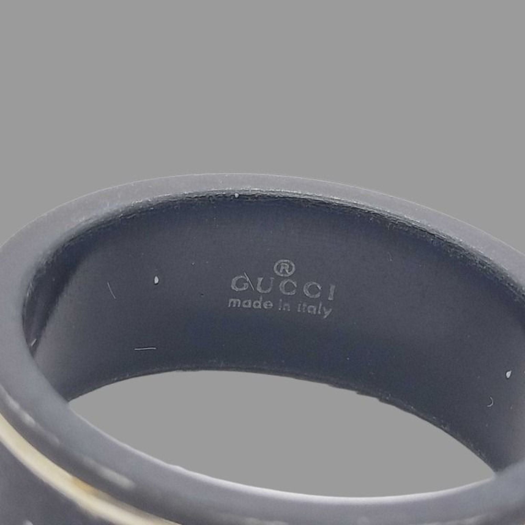Icon Ring Ceramic Black and Gold