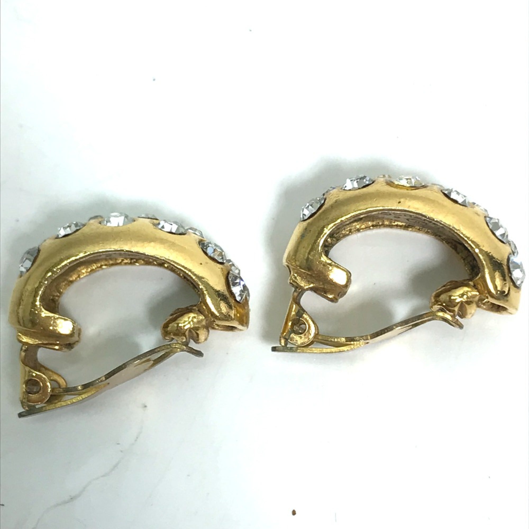 Vintage Clip-On Earrings Clip-On