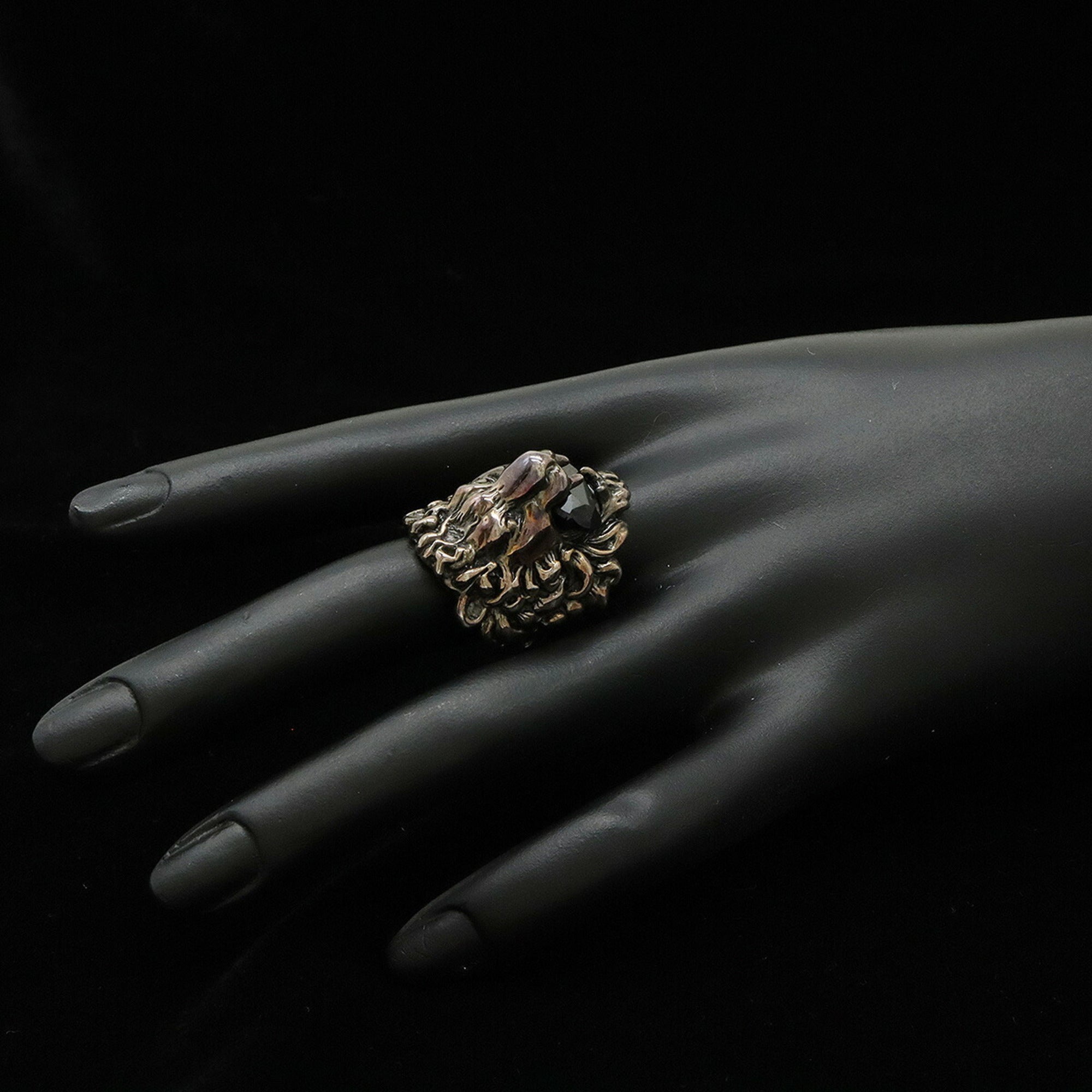 Lion Head Ring Pink Gold and Black