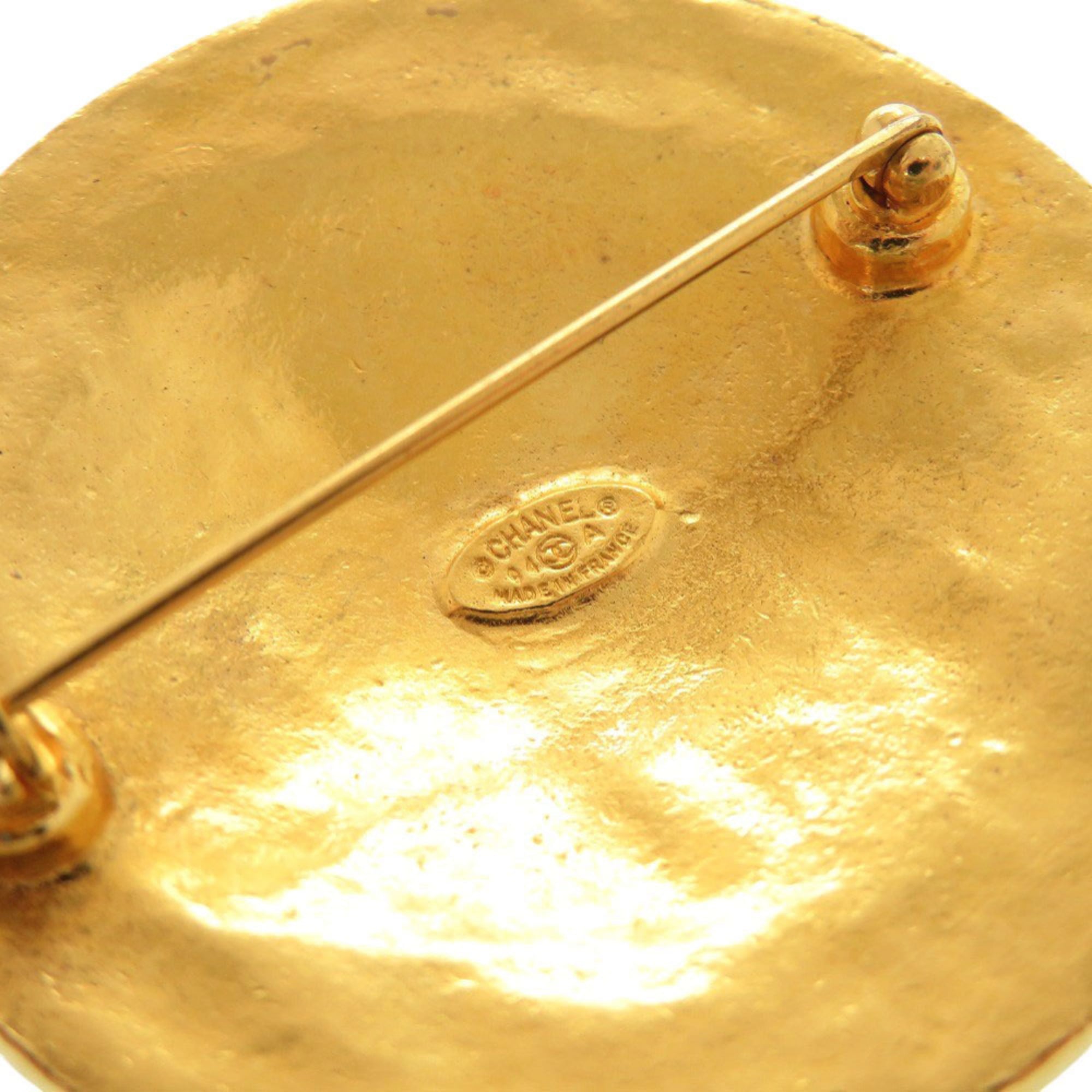 CC Logo Brooch Gold-Tone Metal