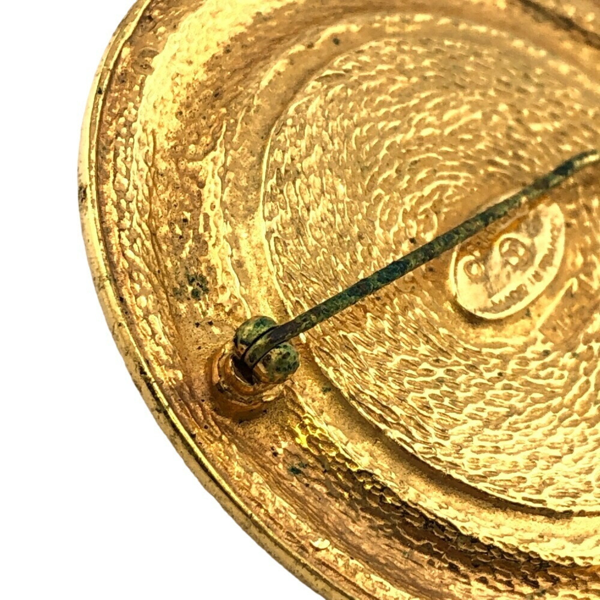 Cambon Brooch Gold