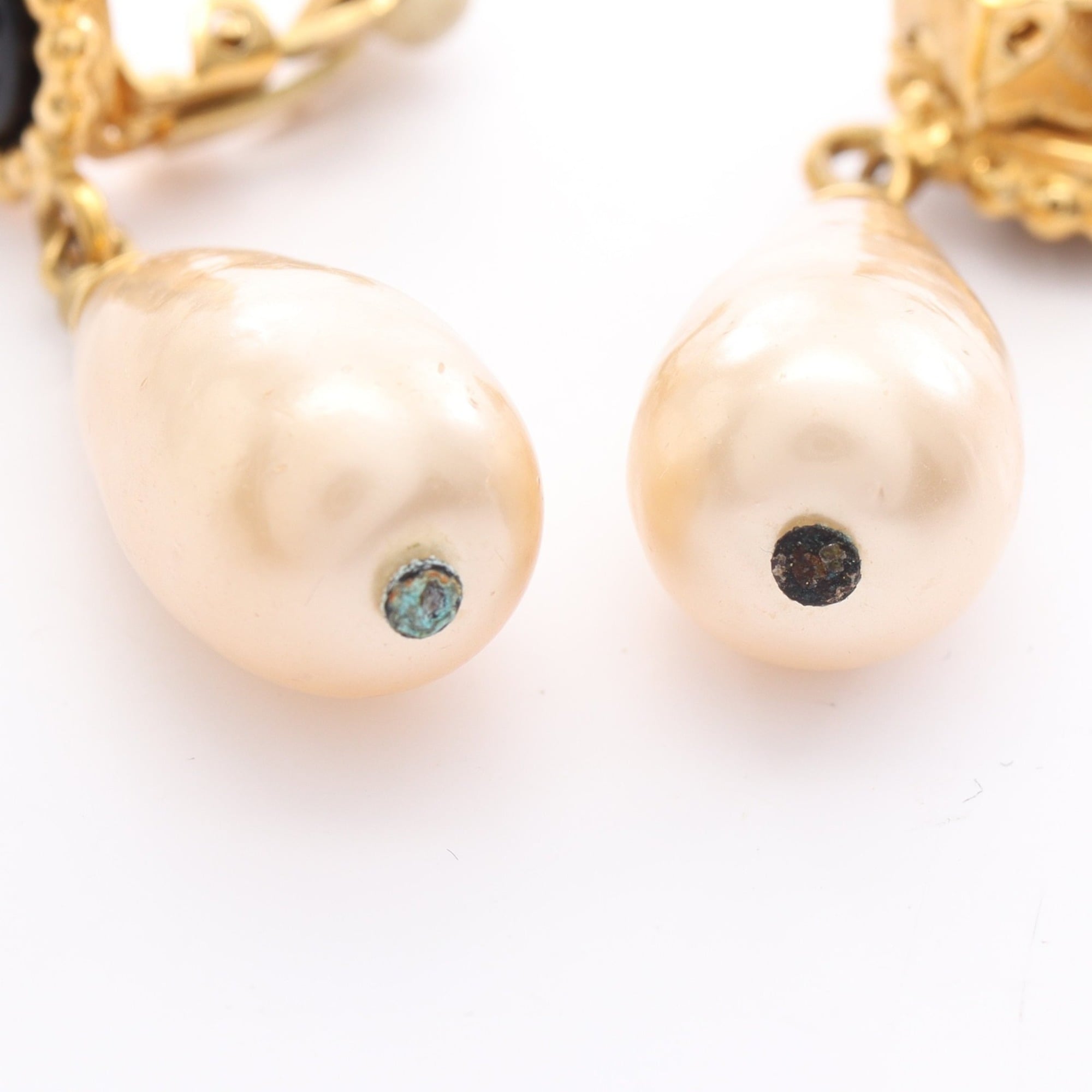 Earrings Pearl Gold-Tone Metal