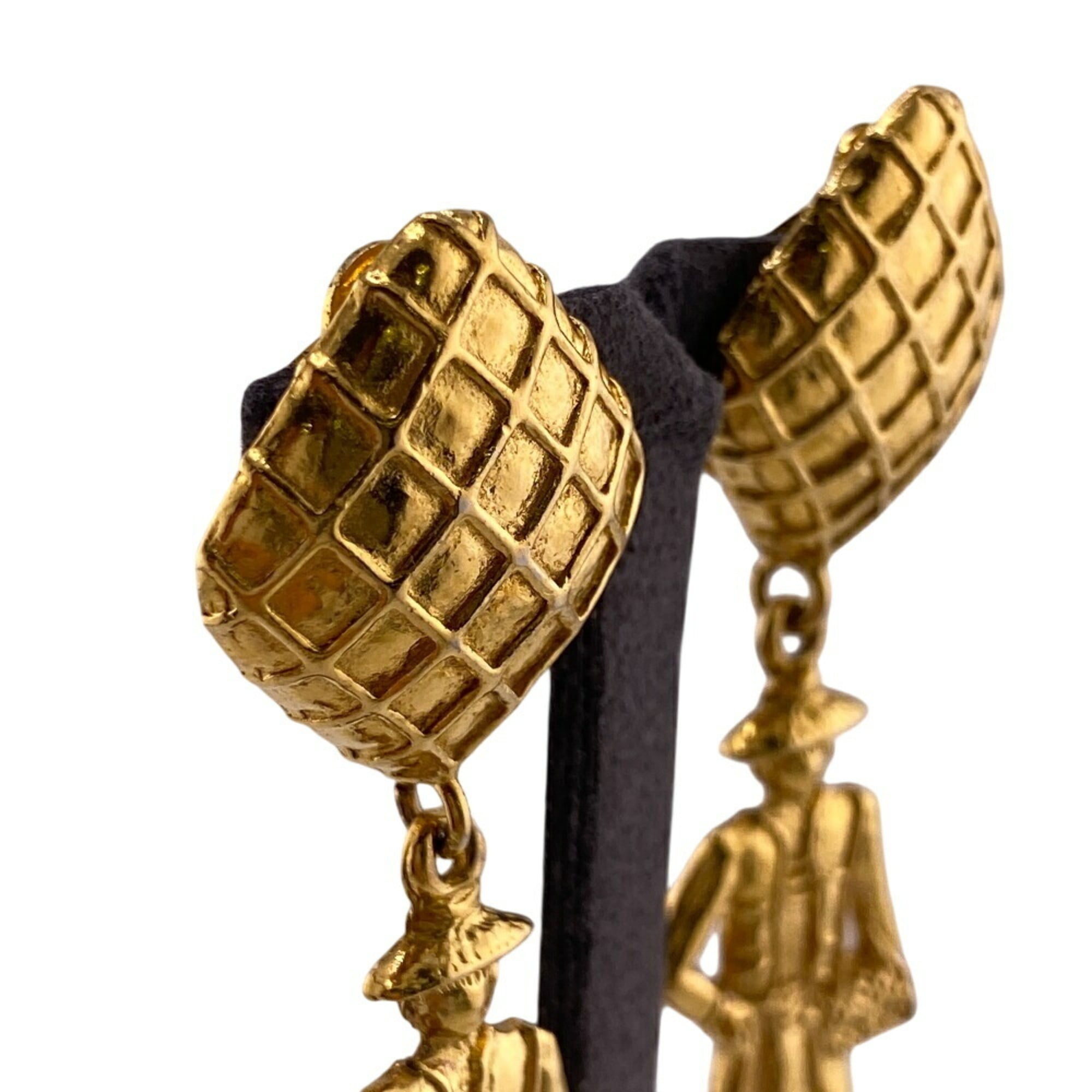 Mademoiselle Clip-On Earrings Metal Gold-Tone Metal