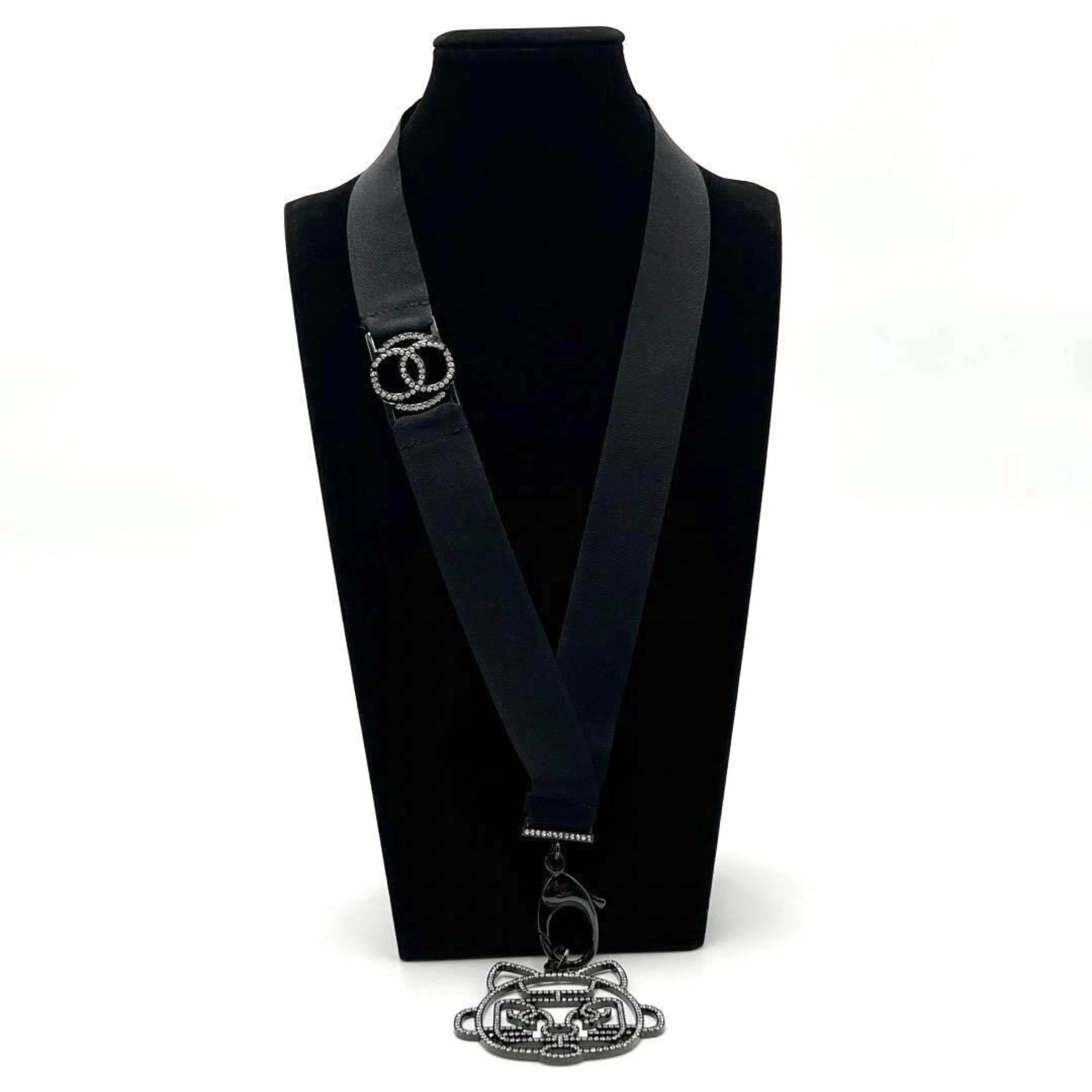 Pendant Necklace Metal and Rhinestone