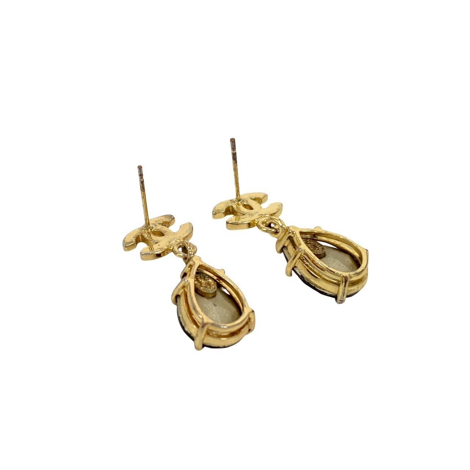 CC Logo Earrings Metal Gold-Tone Metal