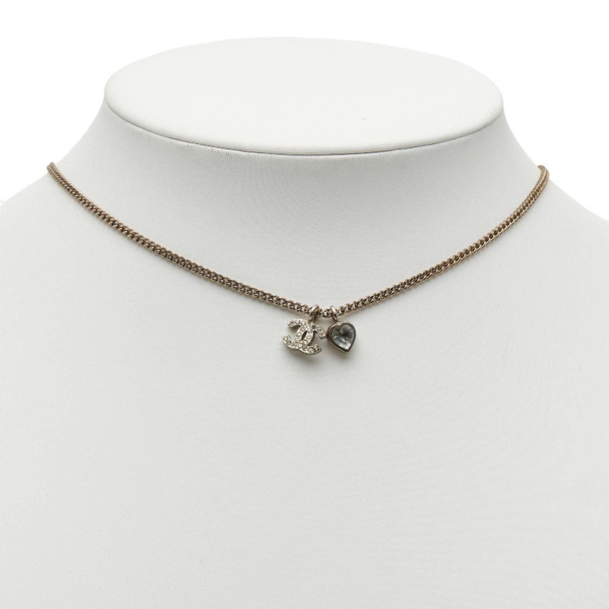 CC Logo Heart Pendant Necklace Silver-Tone Metal