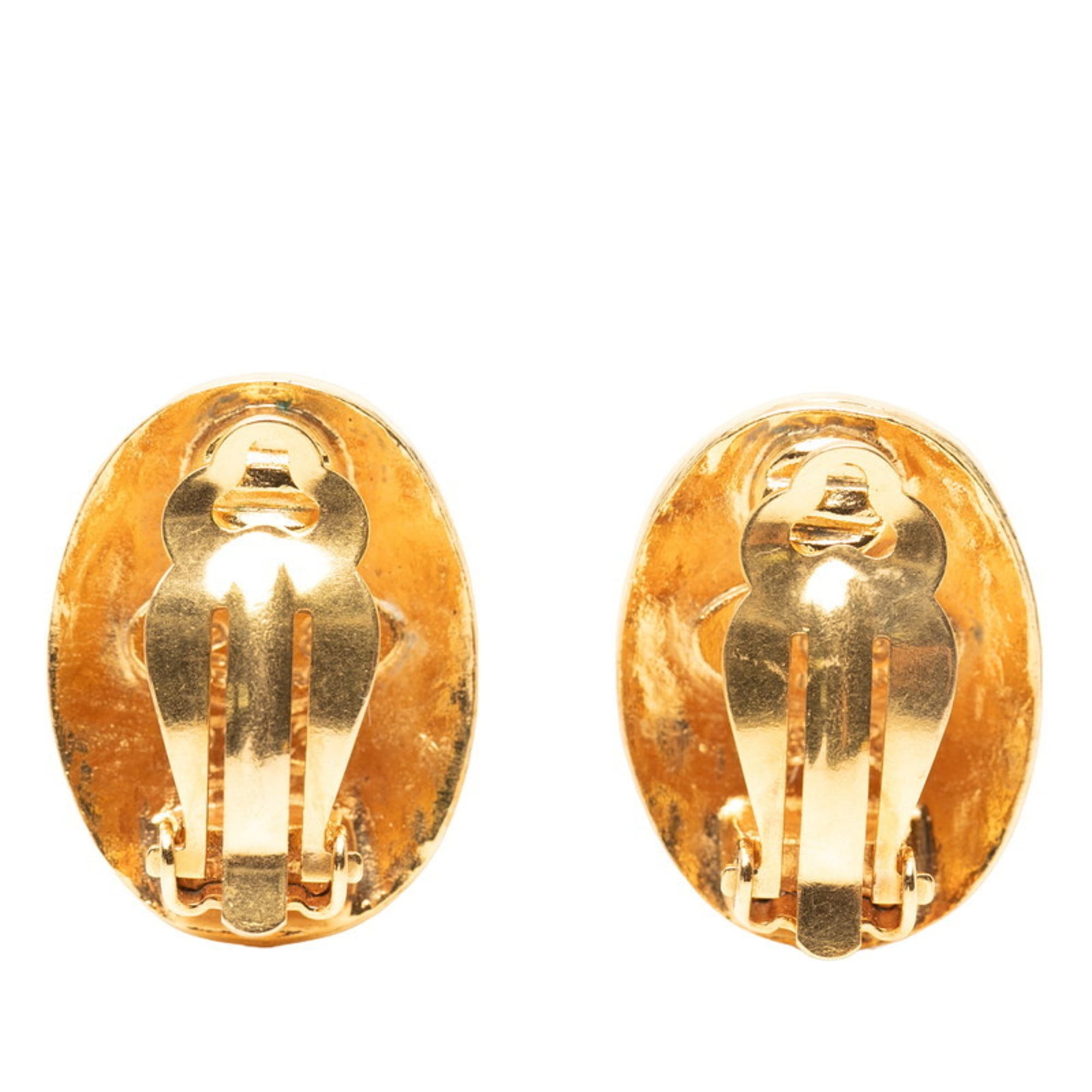 CC Logo Oval Clip-On Earrings Metal Gold-Tone Metal