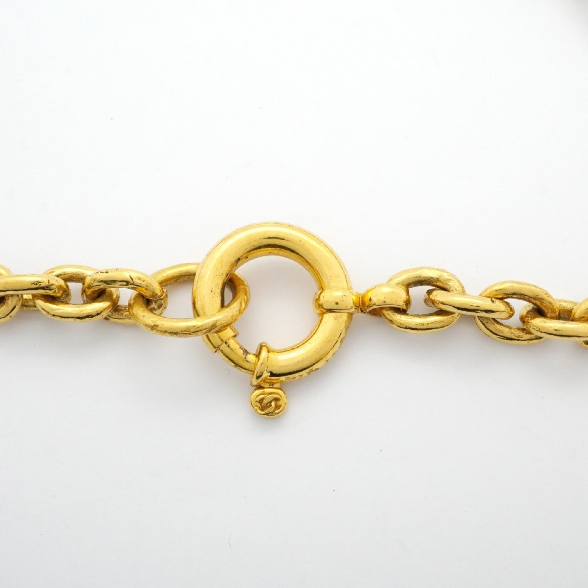 Triple Coco Pendant Necklace Metal
