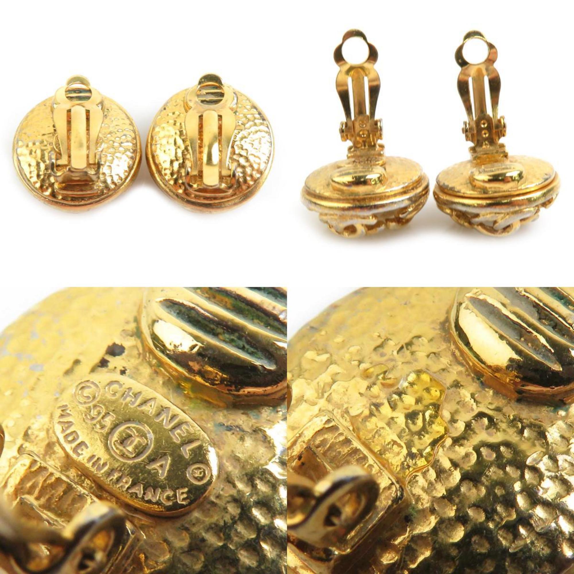 CC Logo Clip-On Earrings Gold-Tone Metal