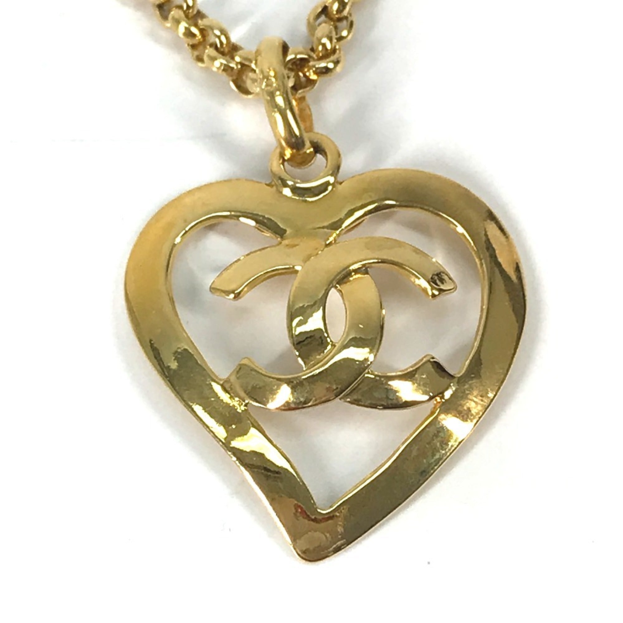 CC Logo Chain Heart Pendant Necklace Metal