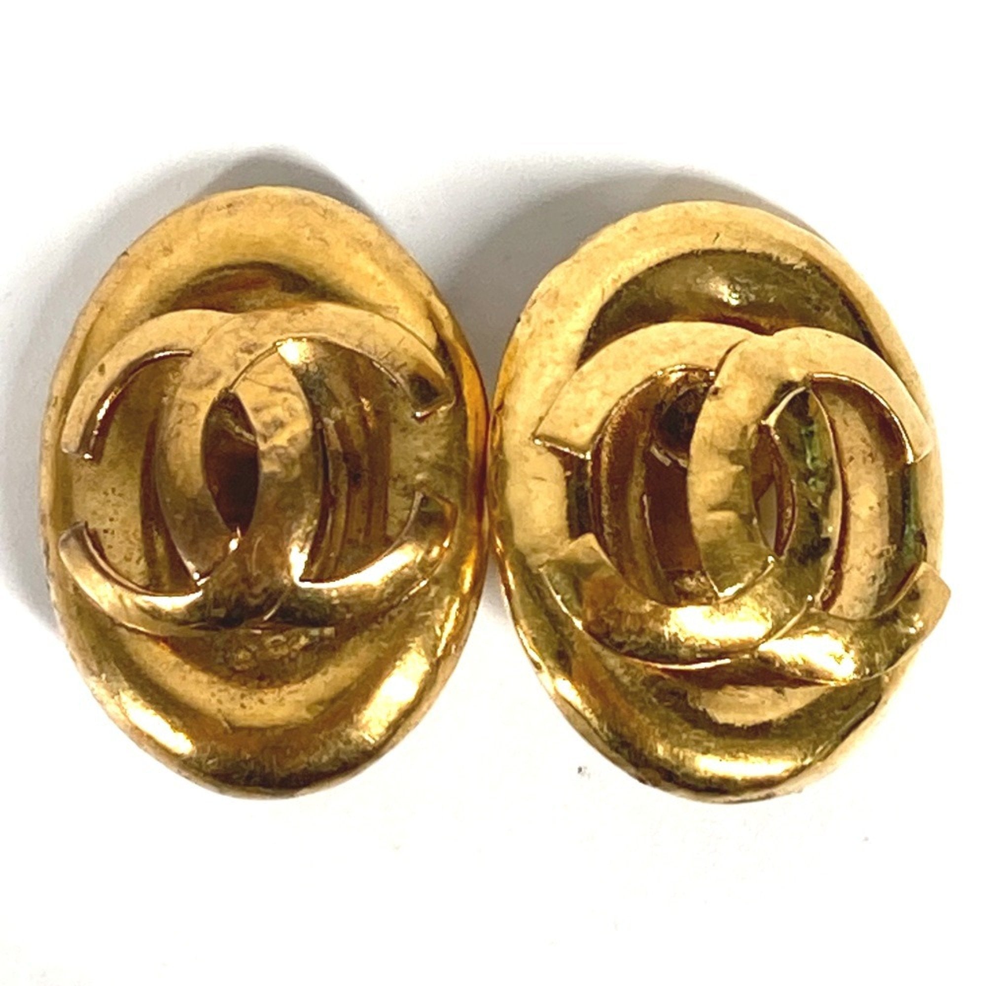 CC Logo Round Clip-On Earrings Gold-Tone Metal Gold-Tone Metal