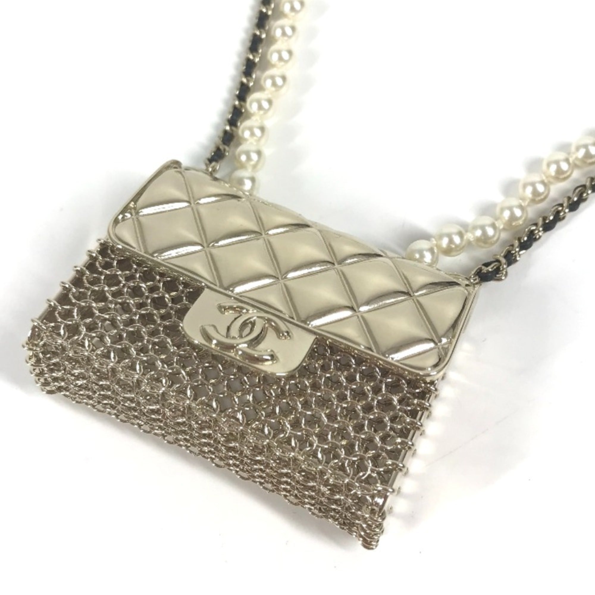 CC Logo Chain Necklace Gold-Tone Metal