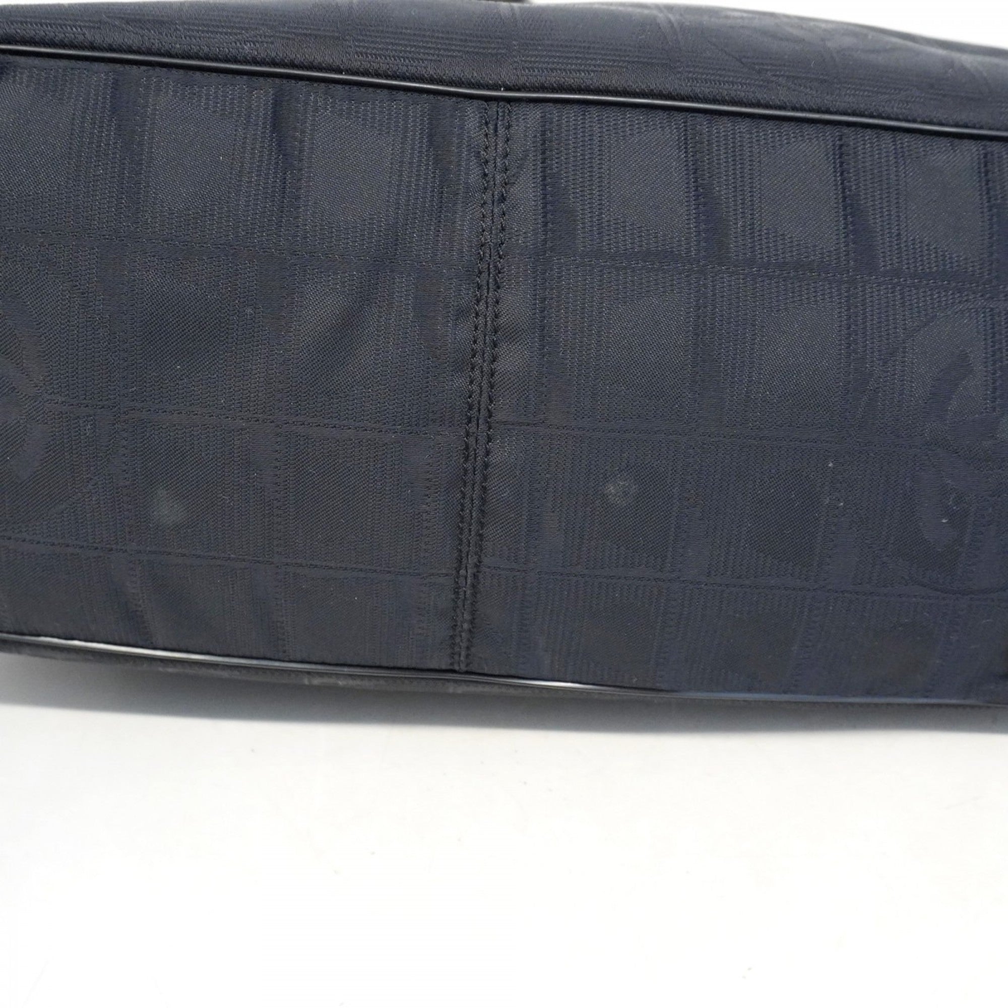 Travel Line Tote Nylon Medium