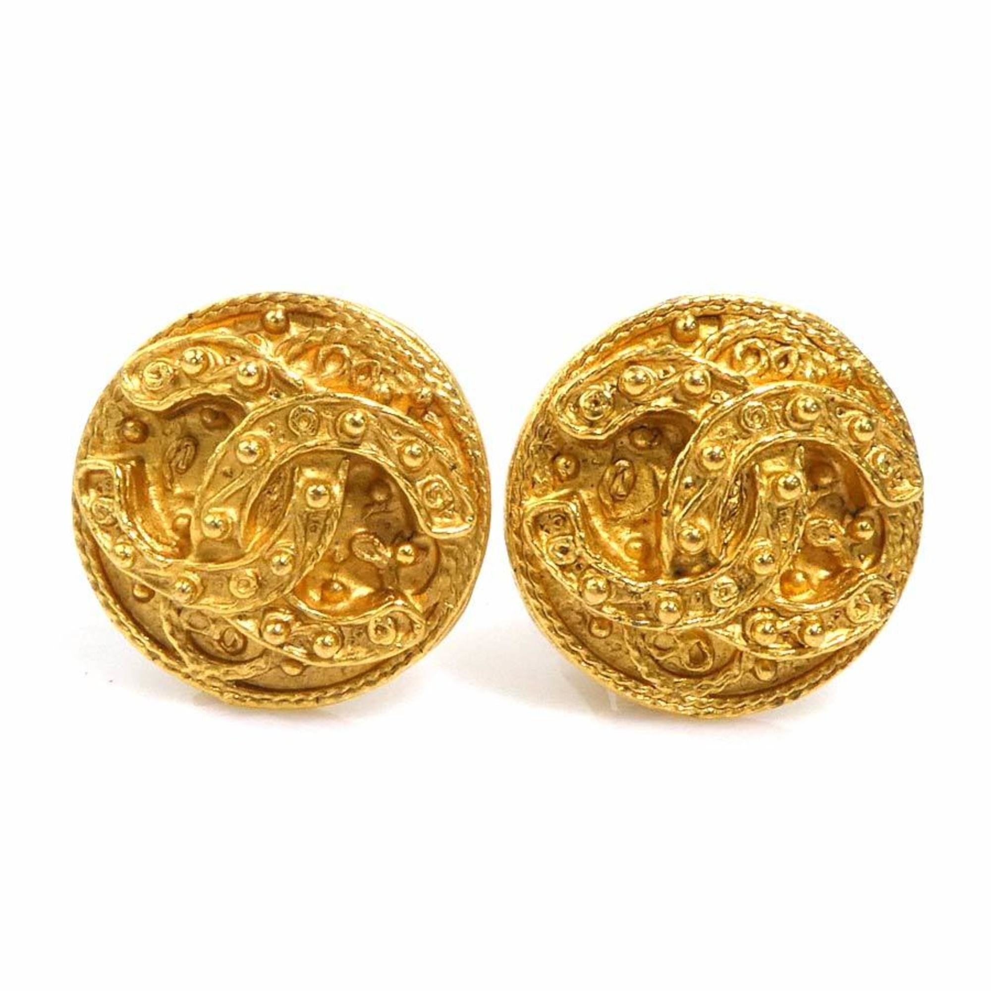 CC Logo Clip-On Earrings Gold-Tone Metal Gold-Tone Metal