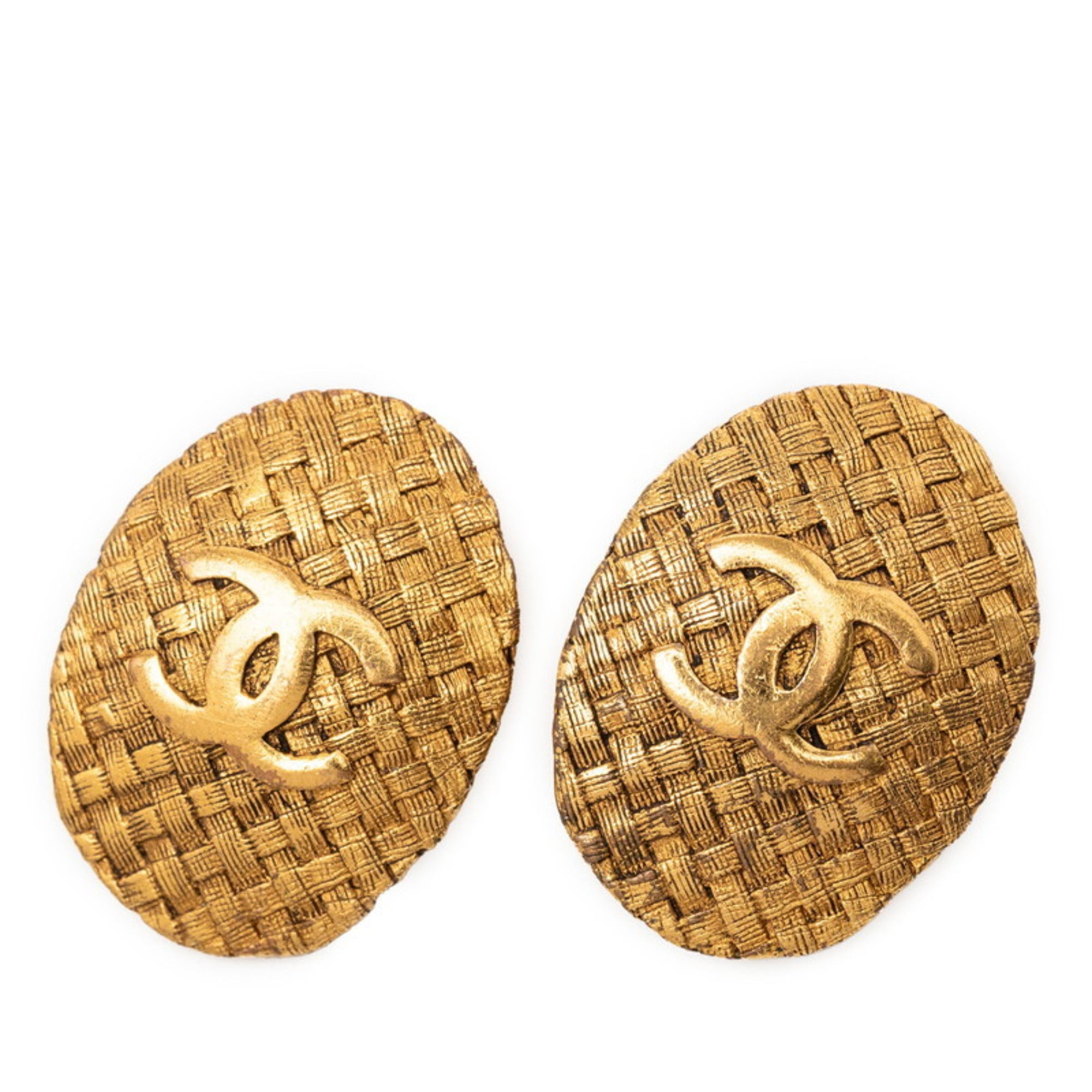 CC Logo Oval Clip-On Earrings Metal Gold-Tone Metal