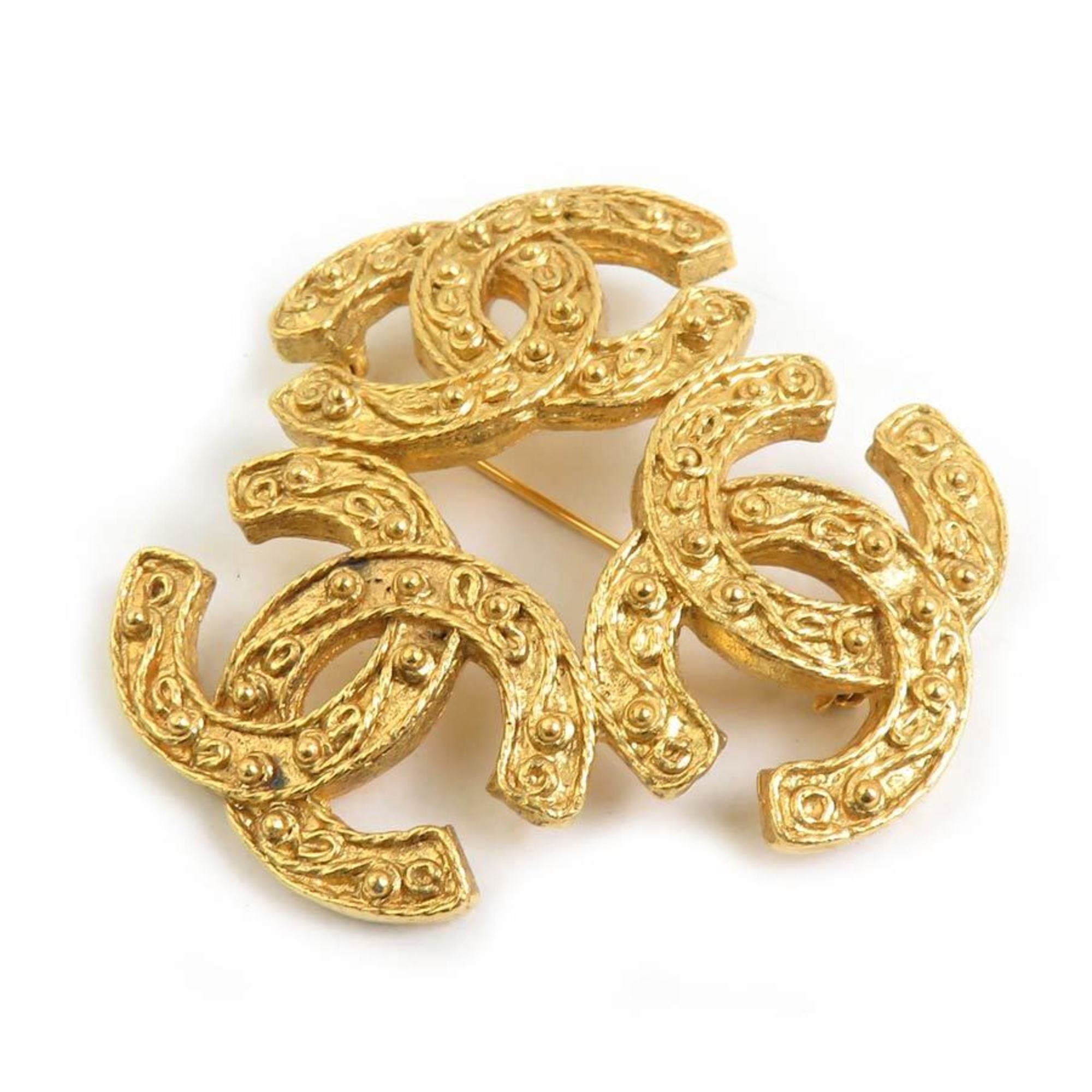CC Logo Brooch Gold-Tone Metal