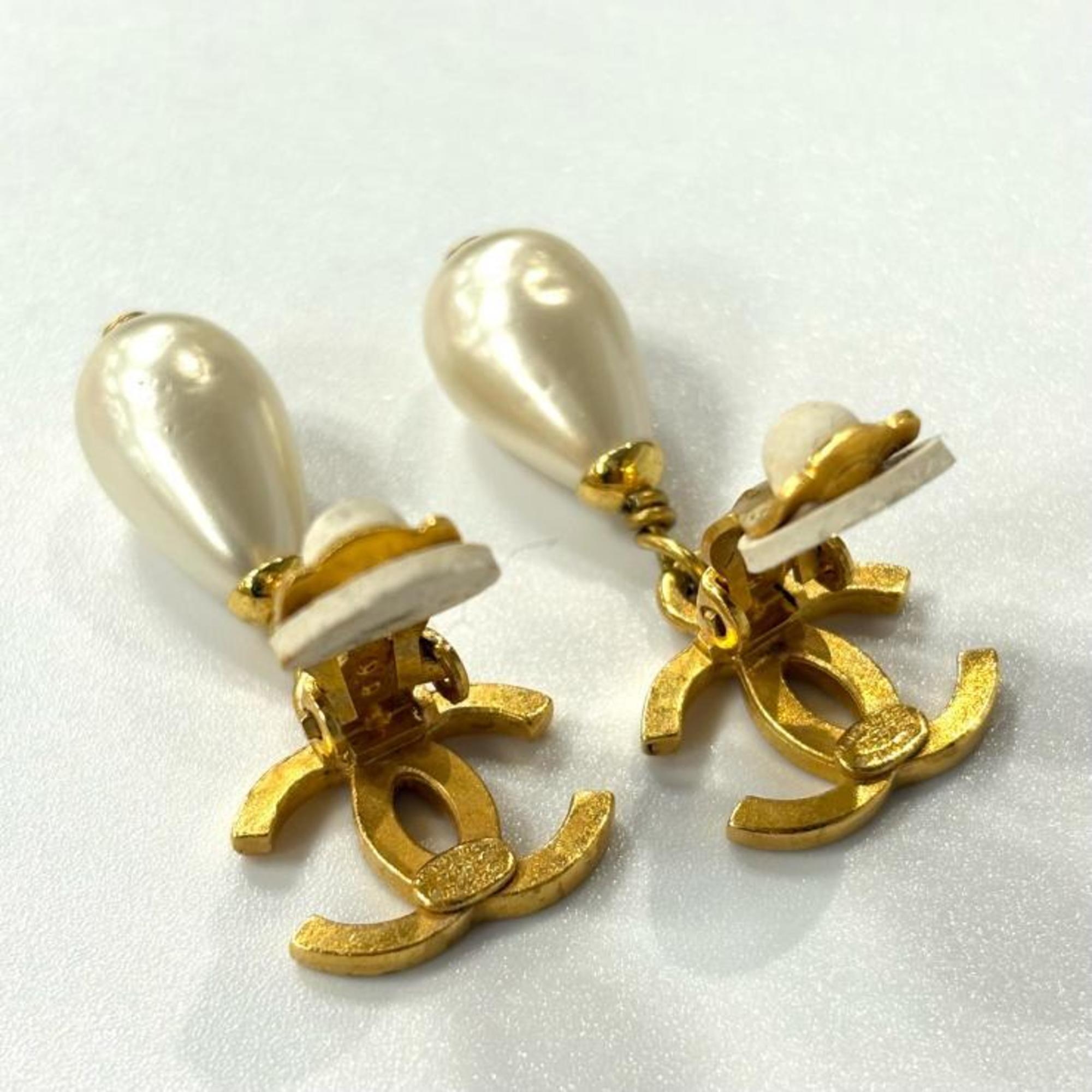 CC Logo Clip-On Earrings Metal