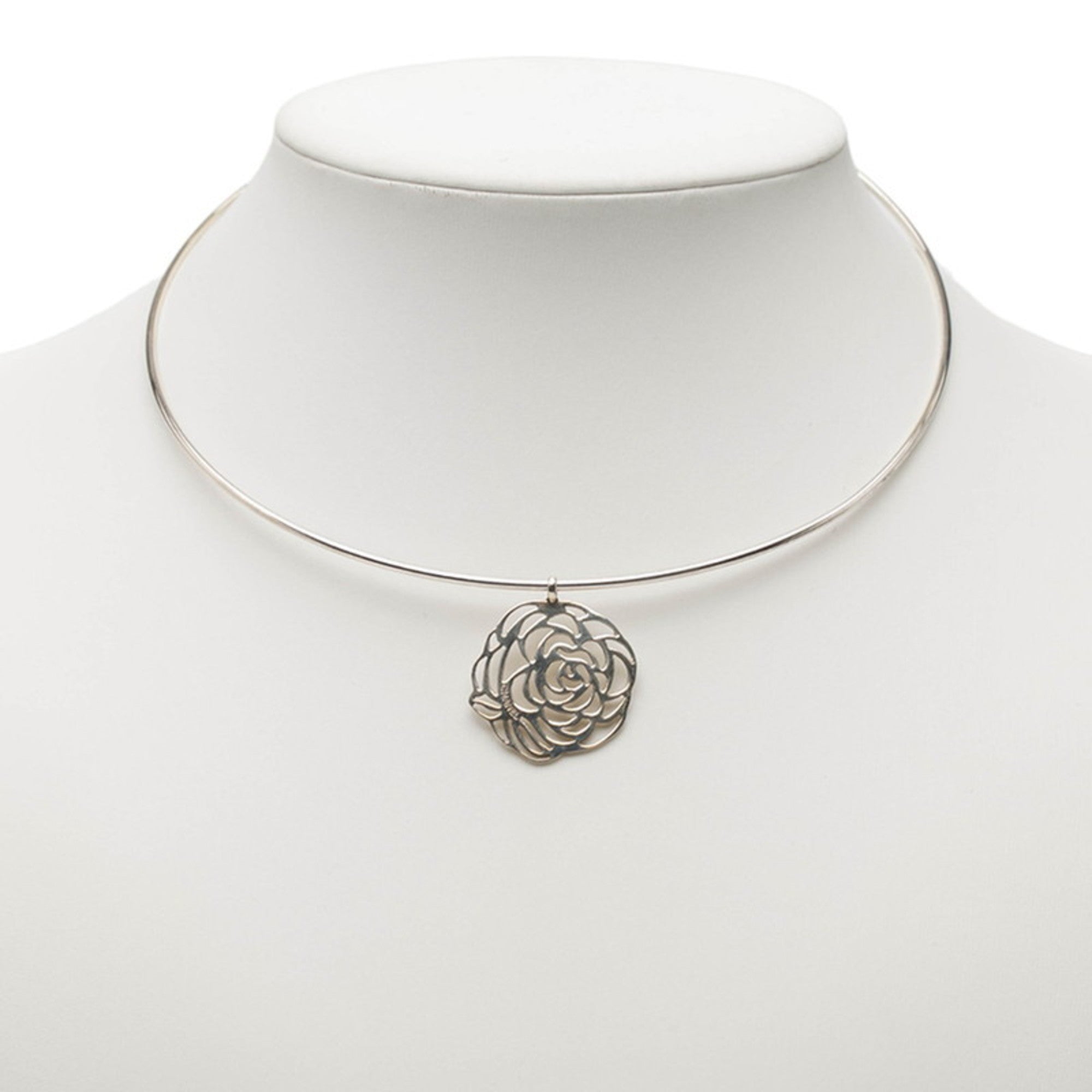 Camellia Pendant Necklace Metal