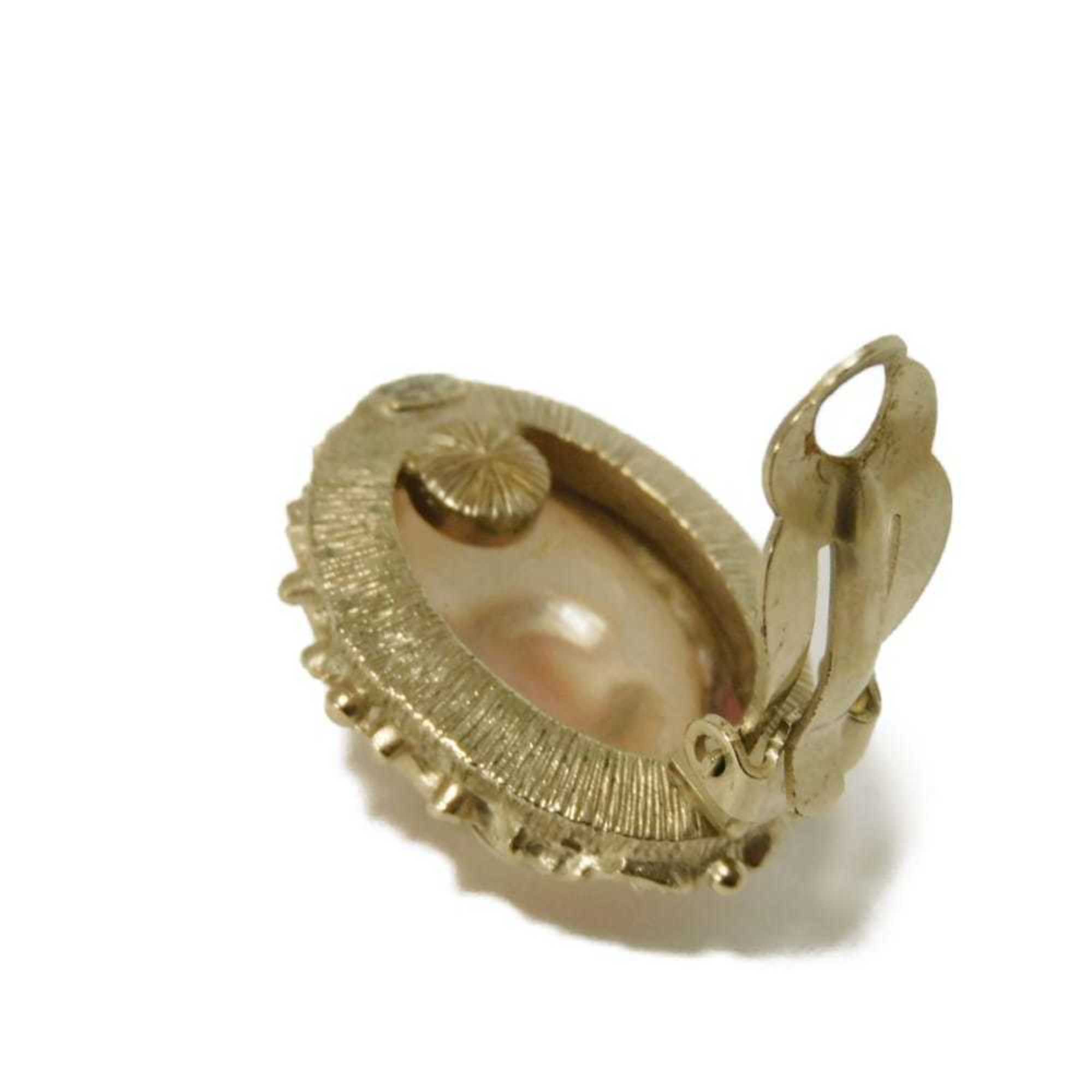 CC Logo Clip-On Earrings Gold-Tone Metal Gold-Tone Metal
