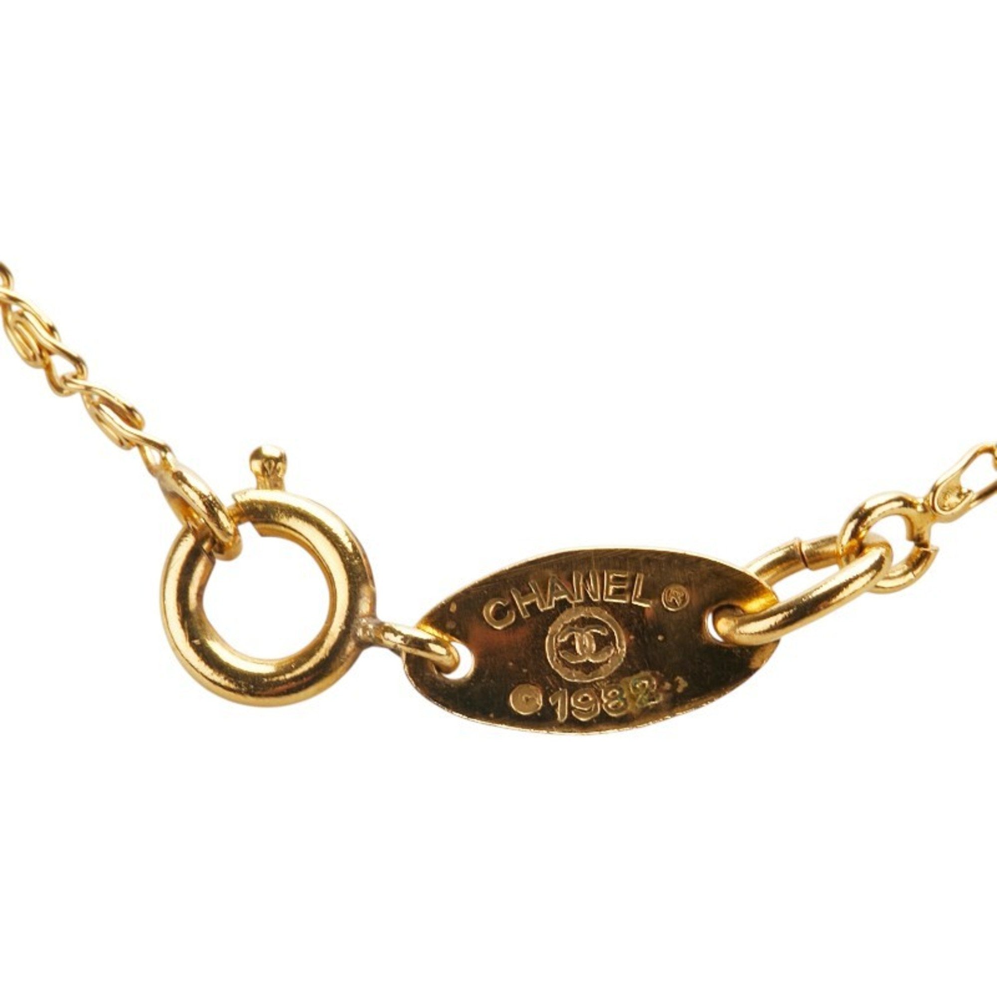 CC Logo Pendant Necklace Metal