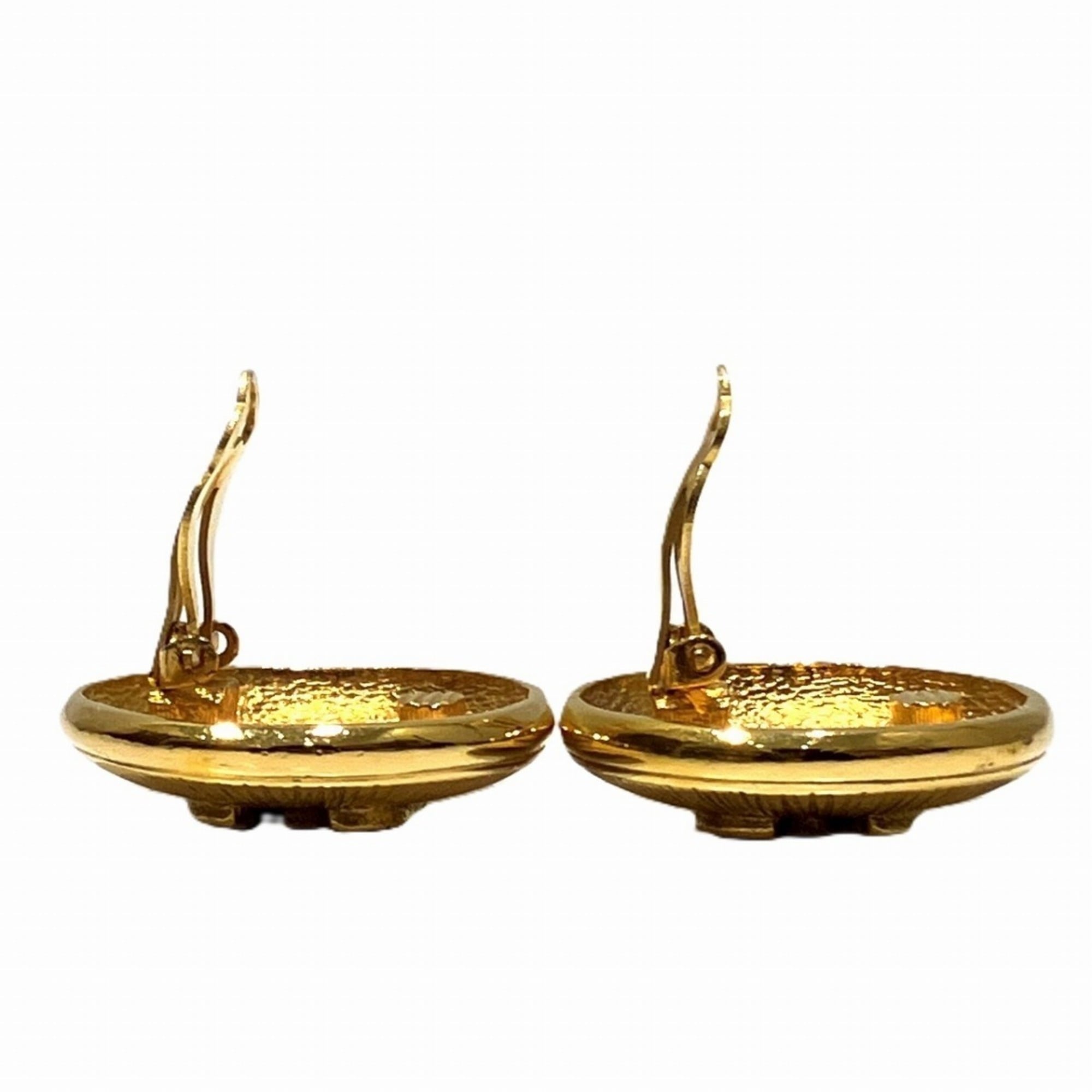 Clip-On Earrings Clip-On