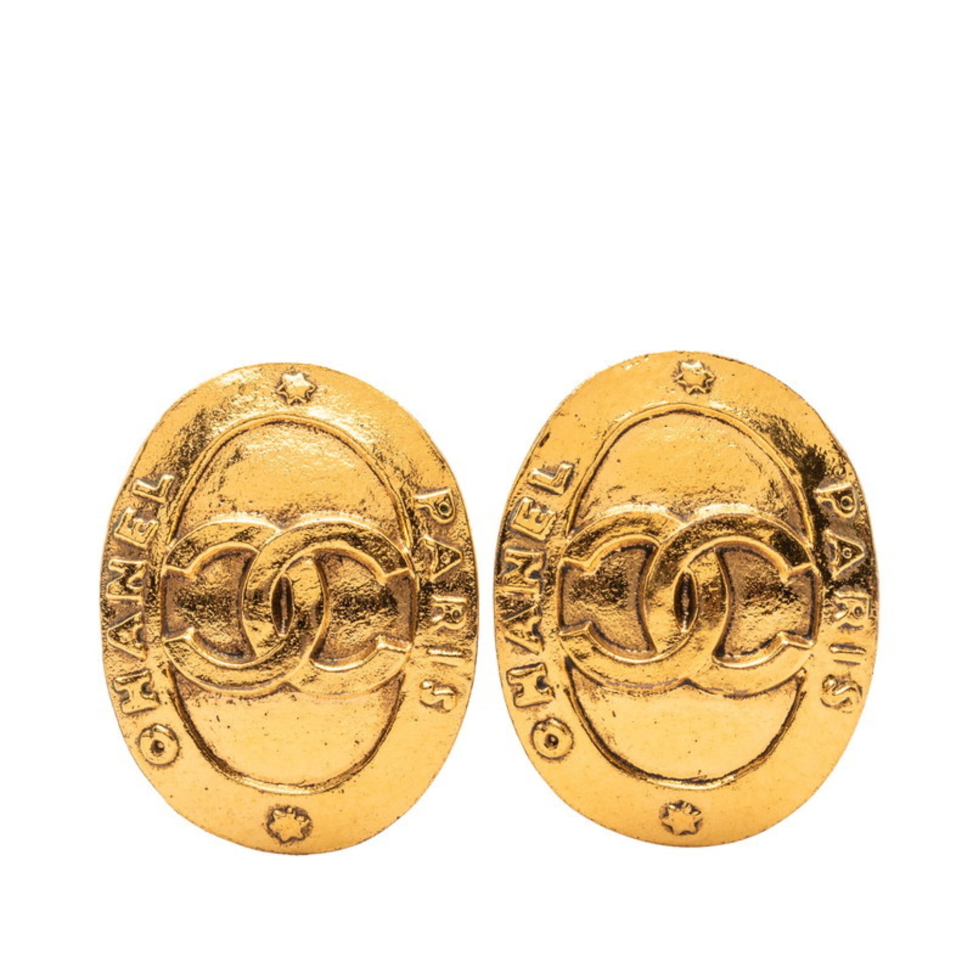 CC Logo Oval Clip-On Earrings Metal Gold-Tone Metal