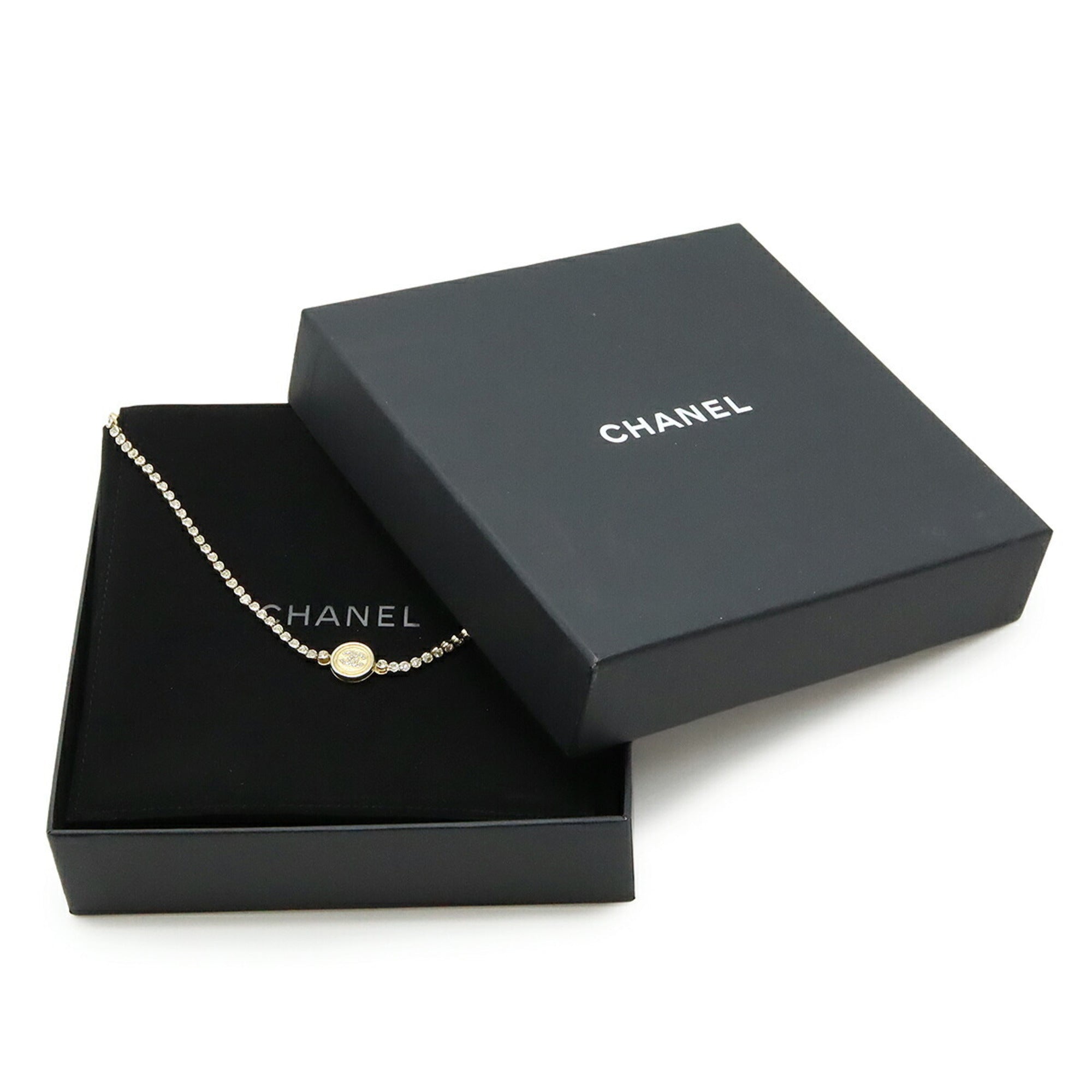 CC Logo Pendant Necklace Metal