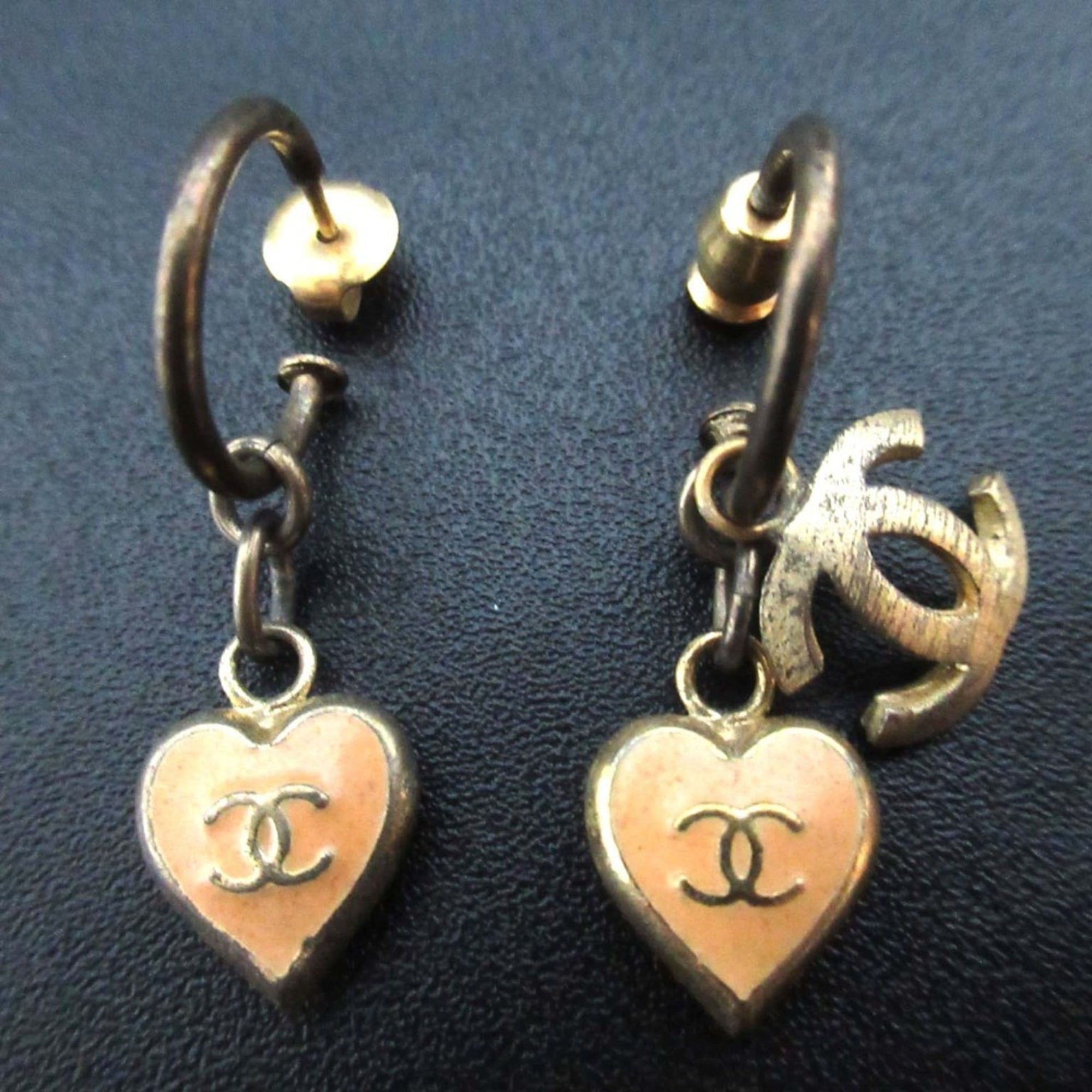 CC Logo Heart Earrings Gold-Tone Metal Gold-Tone Metal