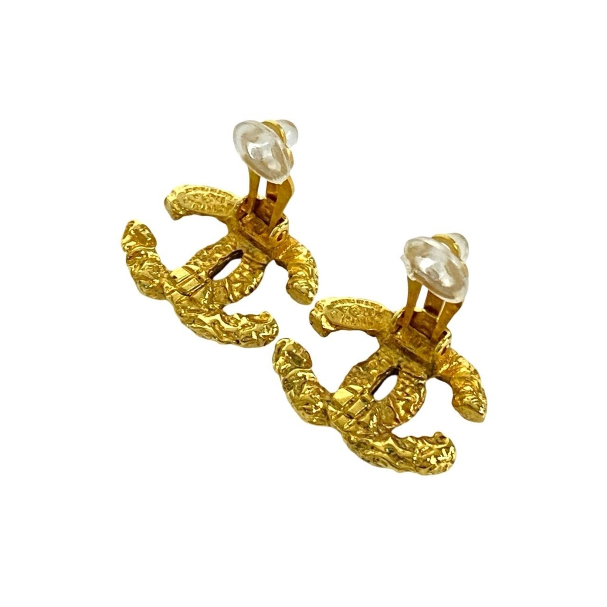 CC Logo Clip-On Earrings Metal Gold-Tone Metal
