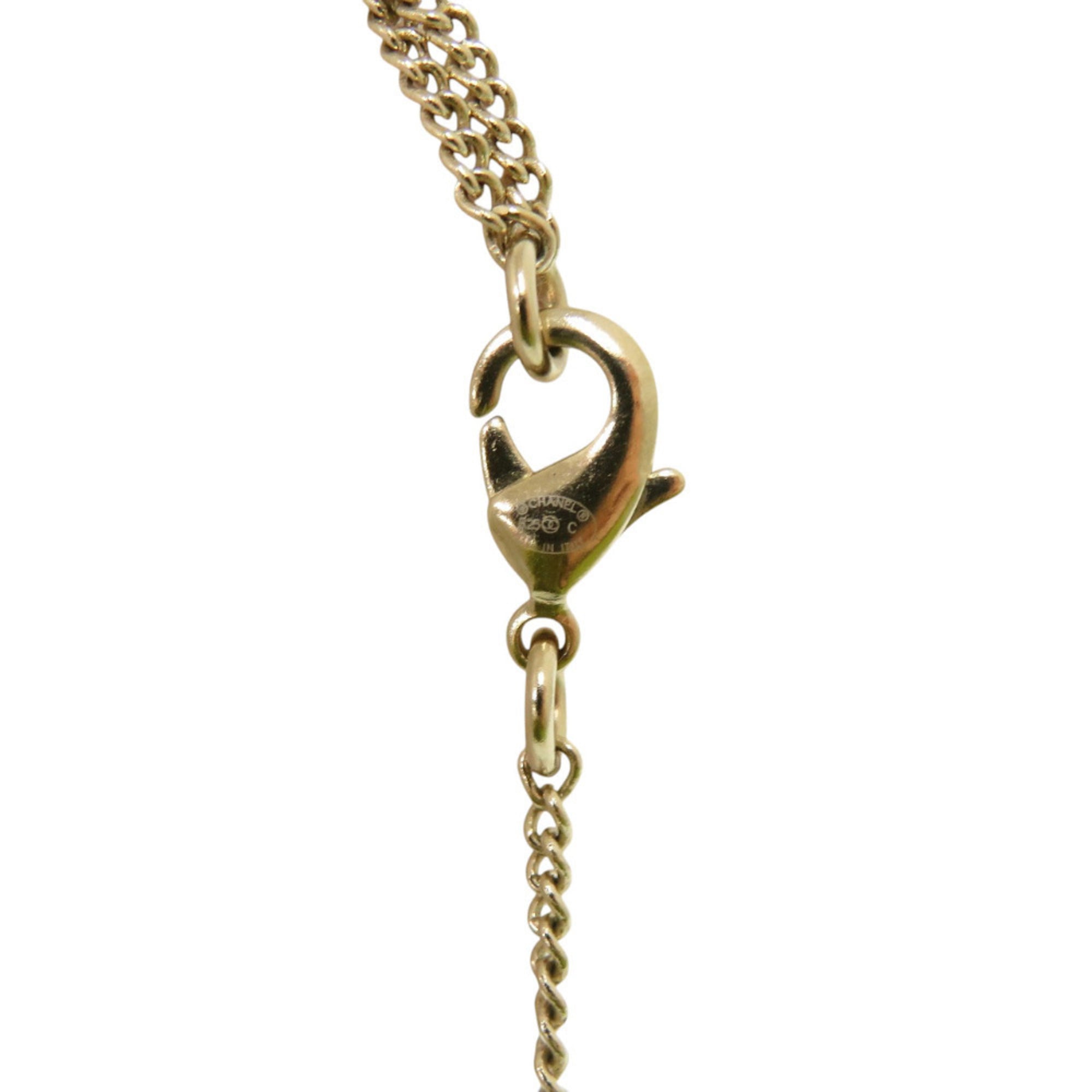 CC Logo Pendant Necklace Metal
