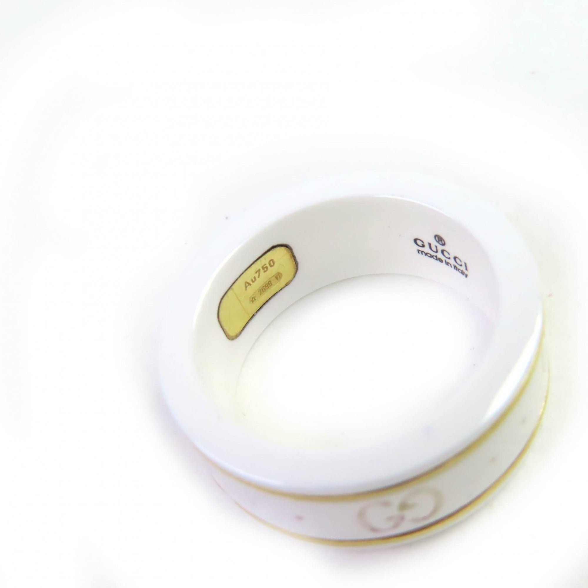 Icon Ring Ceramic and 18K White Gold