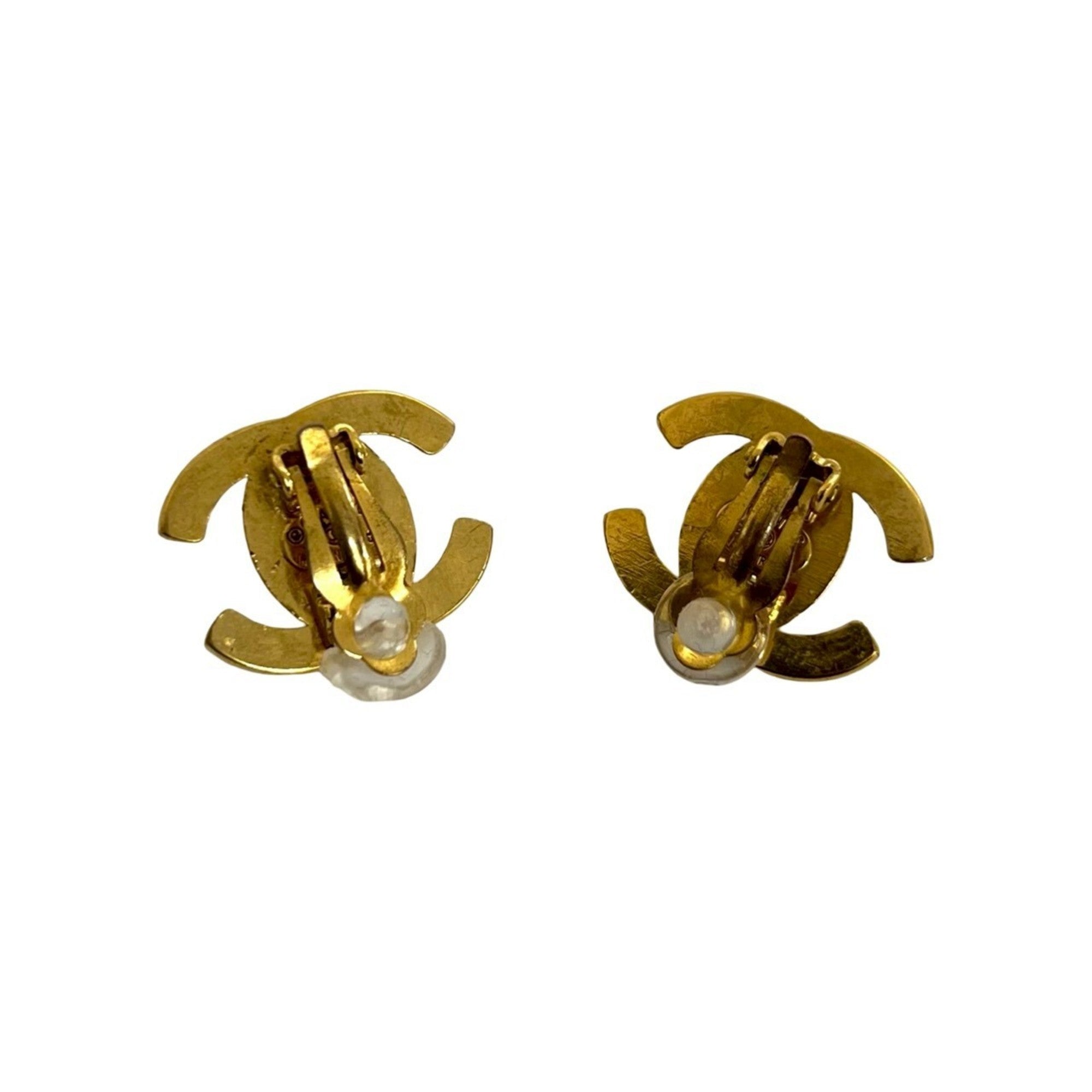 CC Logo Clip-On Earrings Metal Gold-Tone Metal