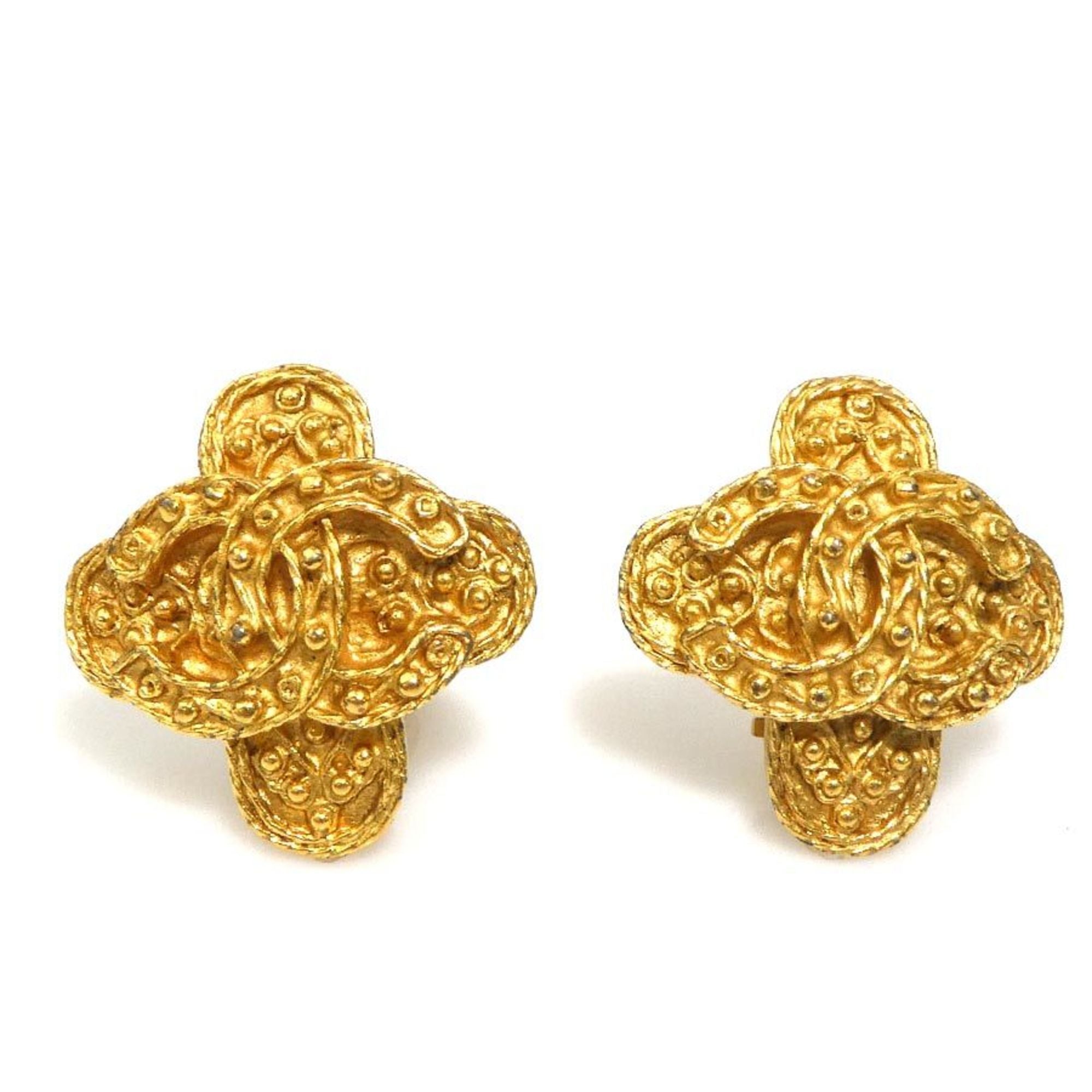 CC Logo Clip-On Earrings Gold-Tone Metal Gold-Tone Metal