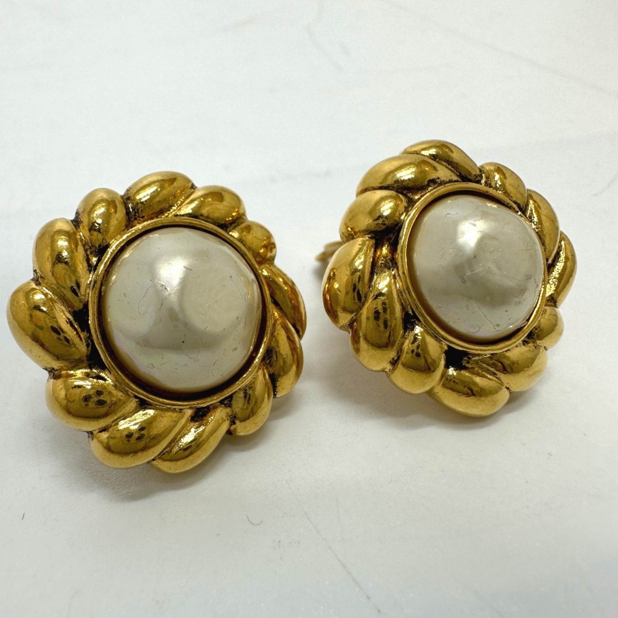 Earrings Gold-Tone Metal
