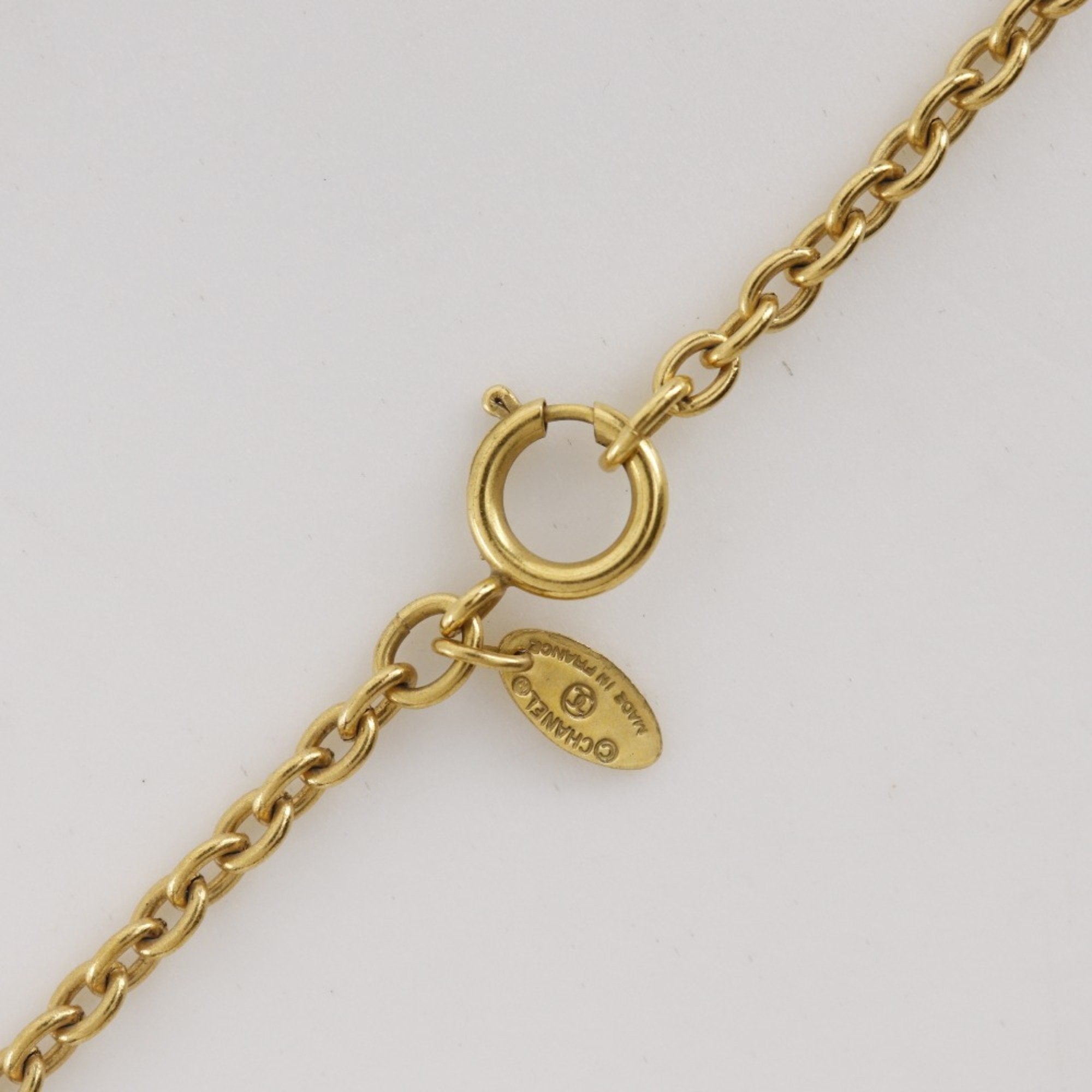 CC Logo Pendant Necklace Metal