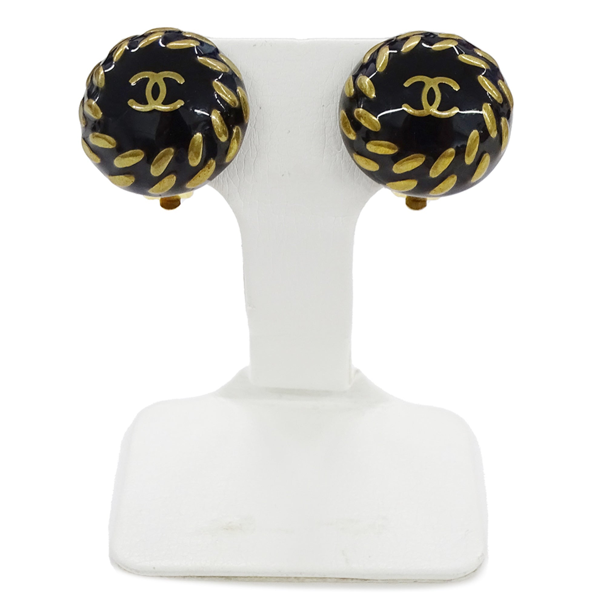 CC Logo Clip-On Earrings Metal Gold-Tone Metal