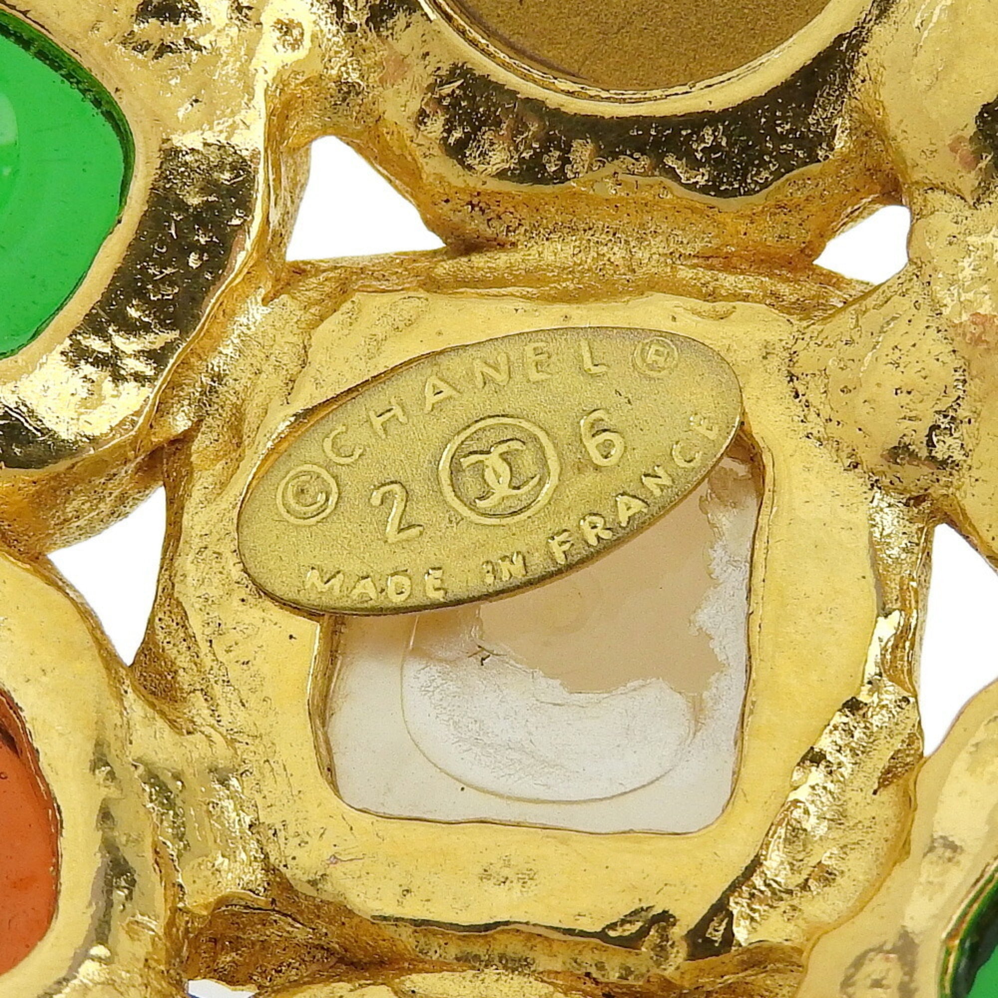 Gripoa Brooch Gold