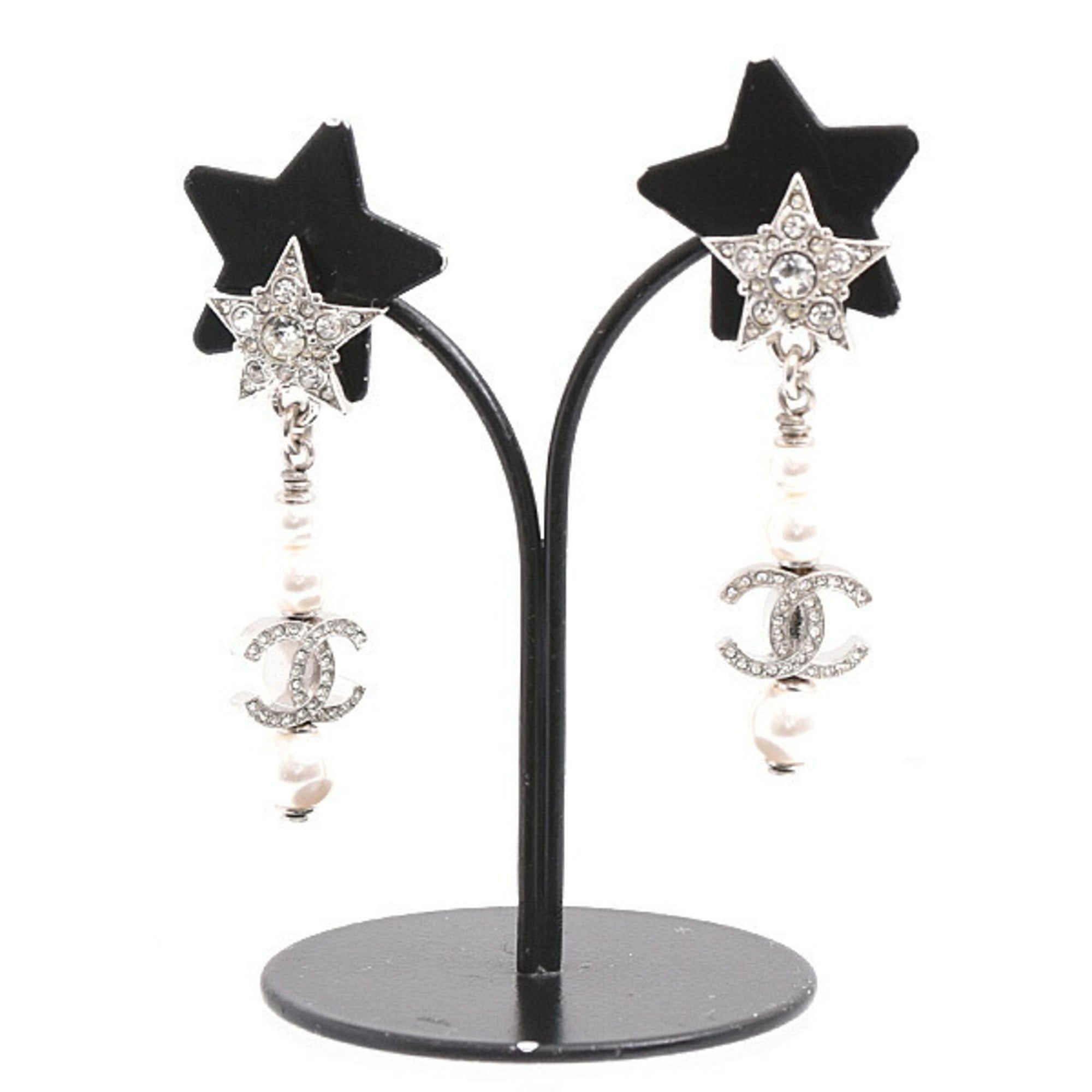 CC Logo Star Earrings Metal