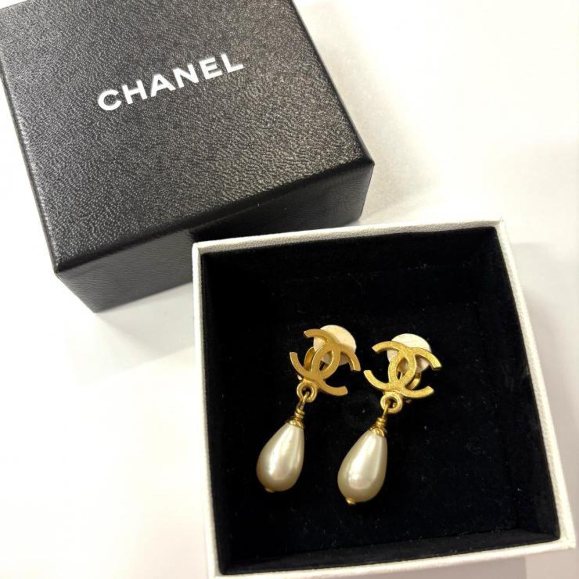 CC Logo Clip-On Earrings Metal