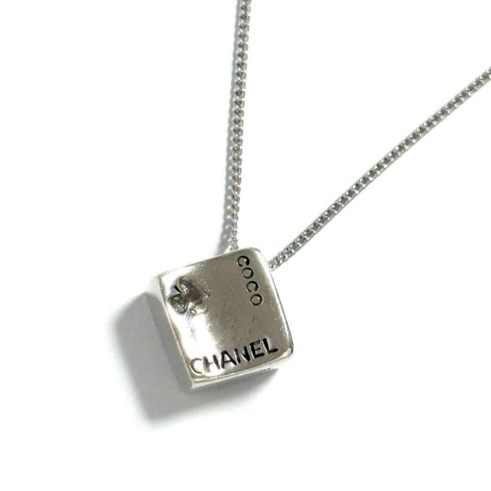 Pendant Necklace Metal and Sterling Silver Coco Camellia Reversible